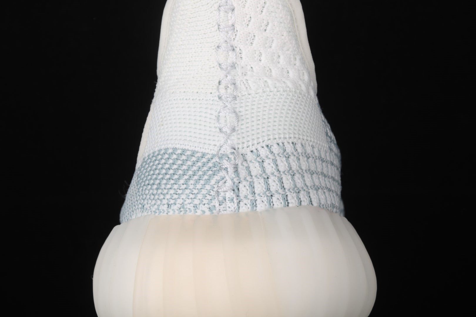adidasOriginals Yeezy Boost 350 V2 - Cloud White (Reflective)