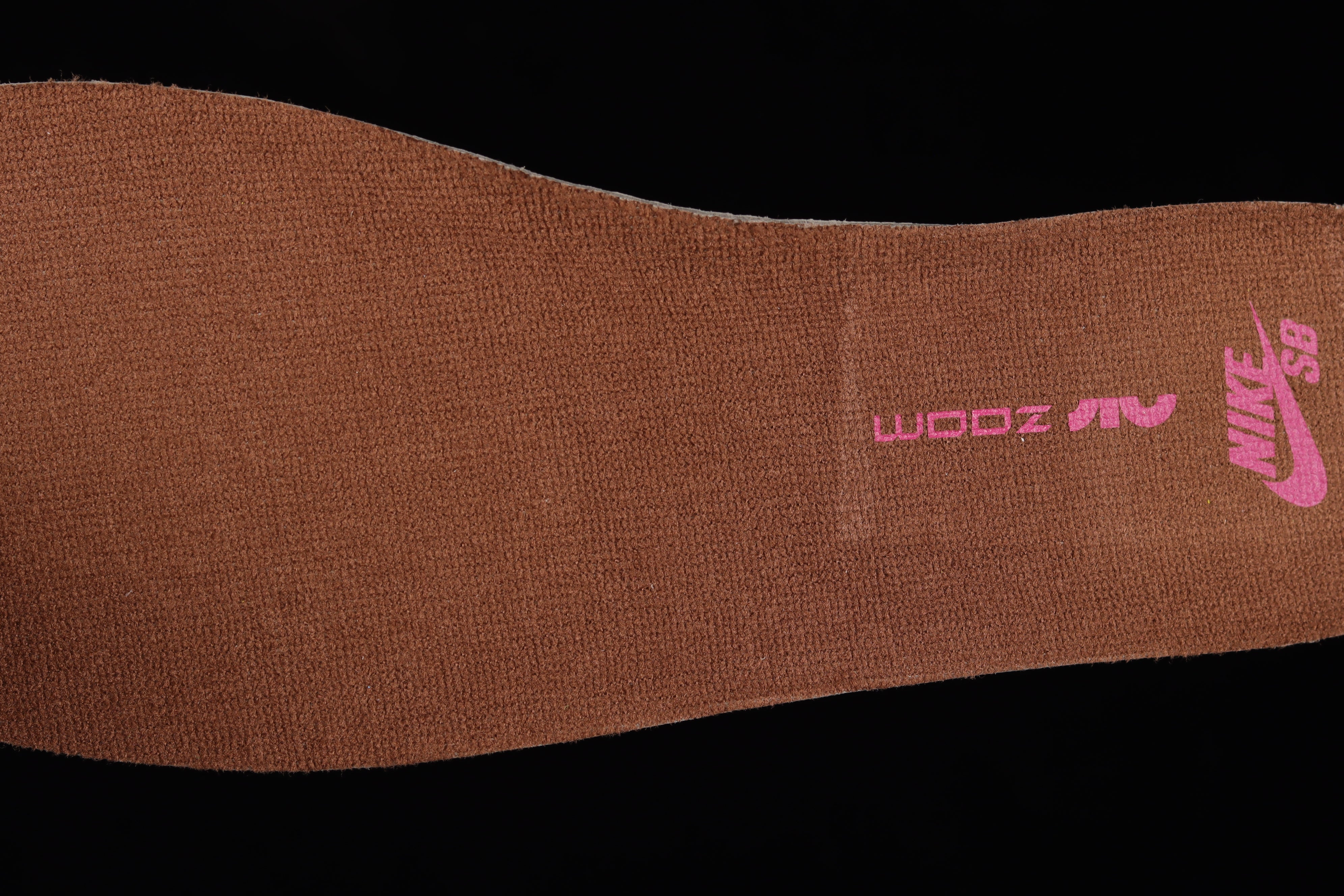 NikeUnisex SB Dunk Low Pro - Paisley Brown