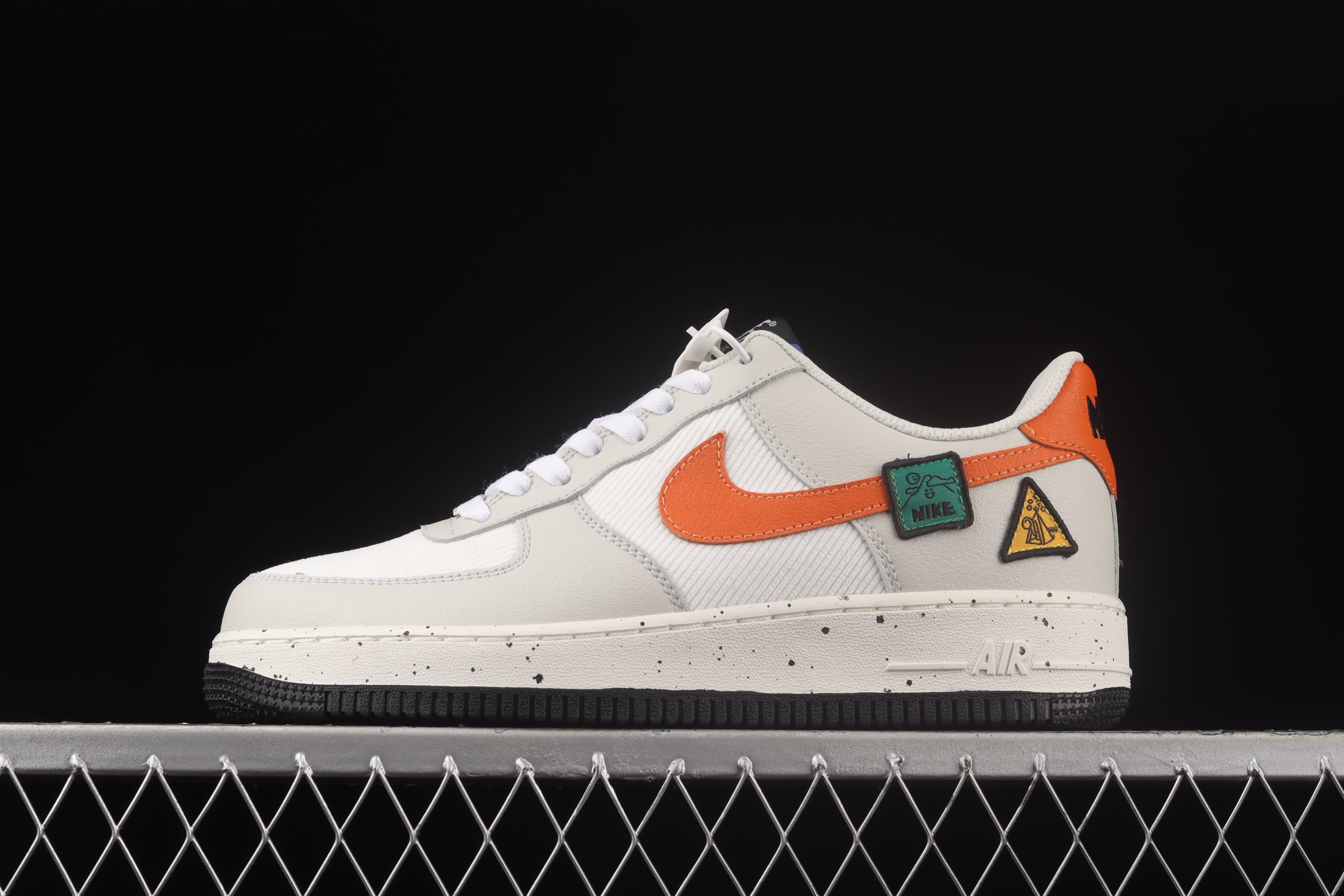 NikeMens Air Force 1 AF1 Low - Light Bone