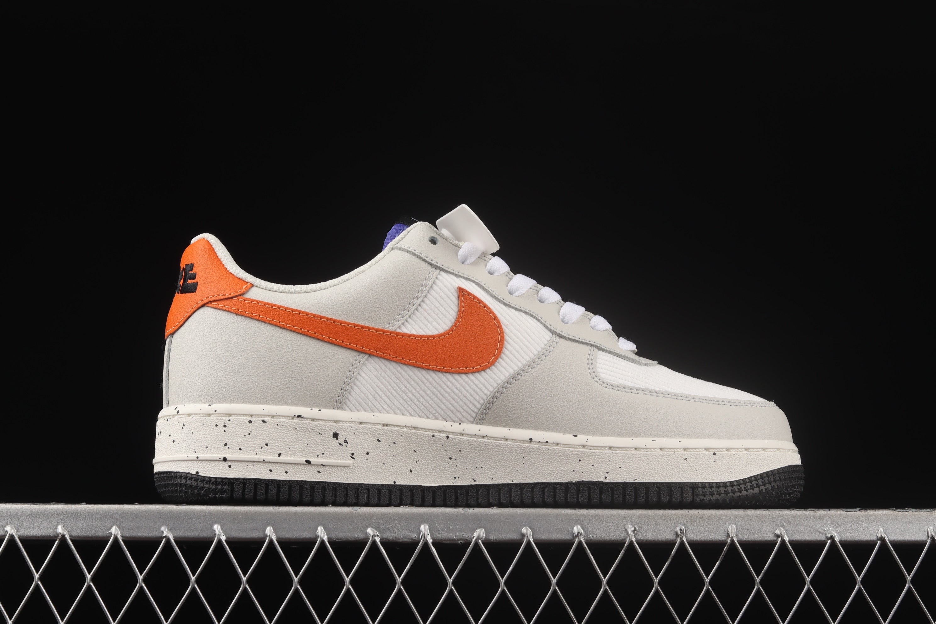 NikeUnisex Air Force 1 AF1  Low - Light Bone