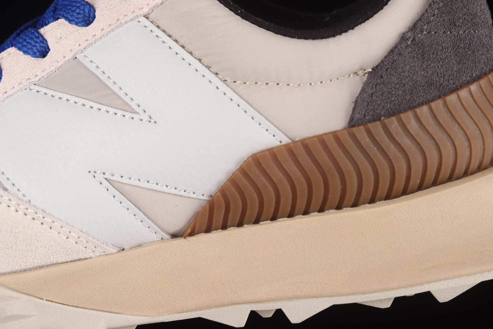 New Balance XC-72 - Ivory Aluminum