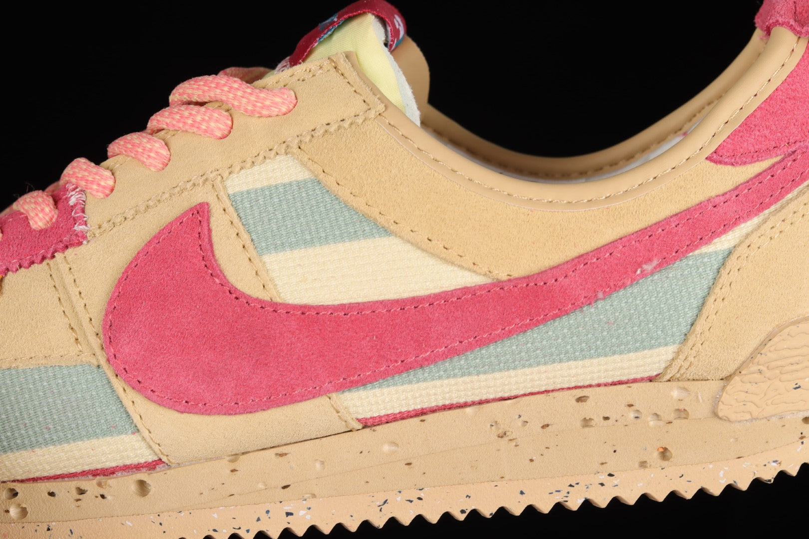 NikeUnisex Cortez x Union - Sesame