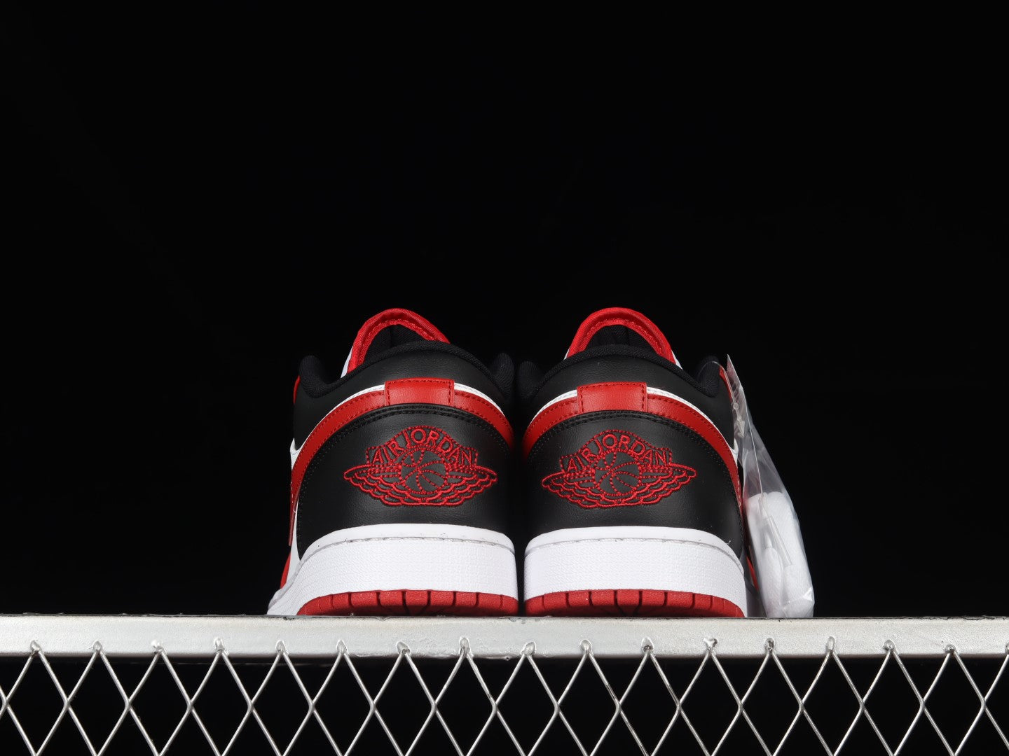 Air Jordan 1 AJ1 Low - Reverse Black Toe