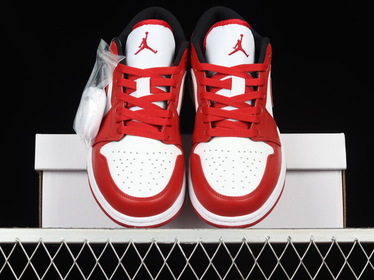 Air Jordan 1 AJ1 Low - Reverse Black Toe