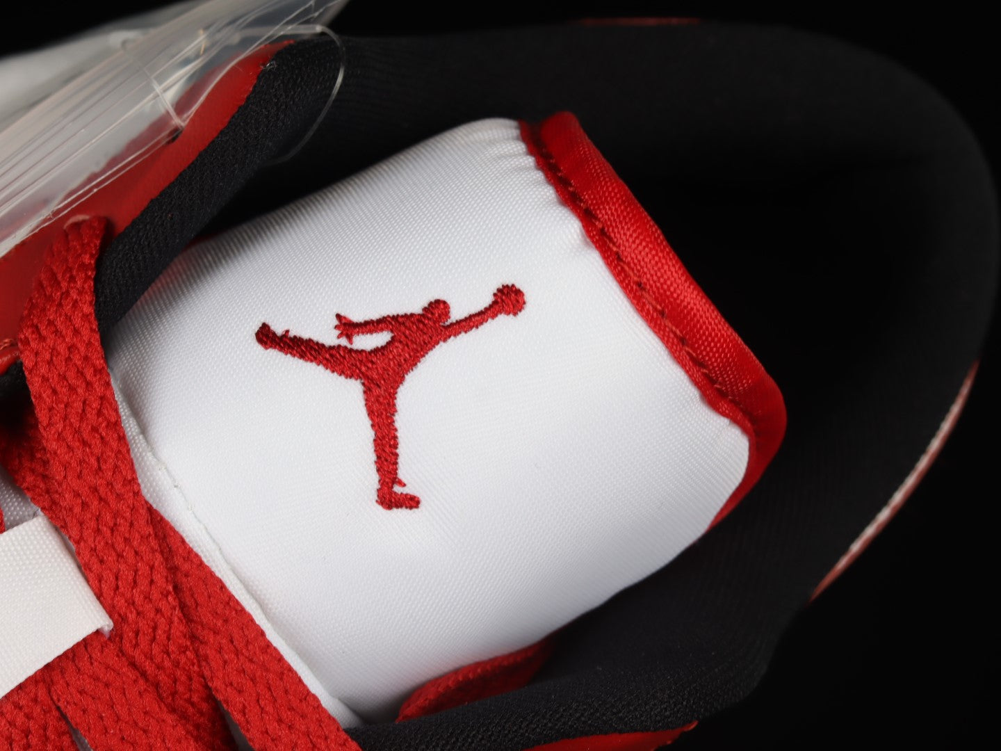 Air Jordan 1 AJ1 Low - Reverse Black Toe