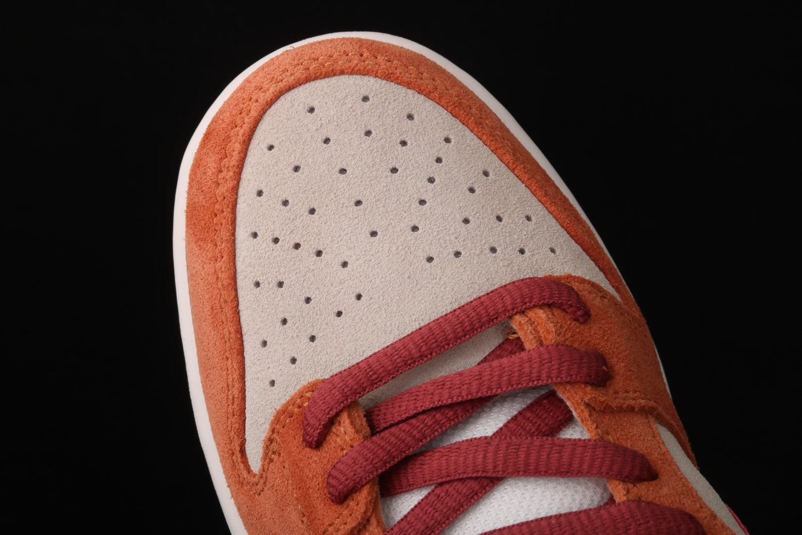 NikeMens SB Dunk Low Pro - Dark Russet Cedar