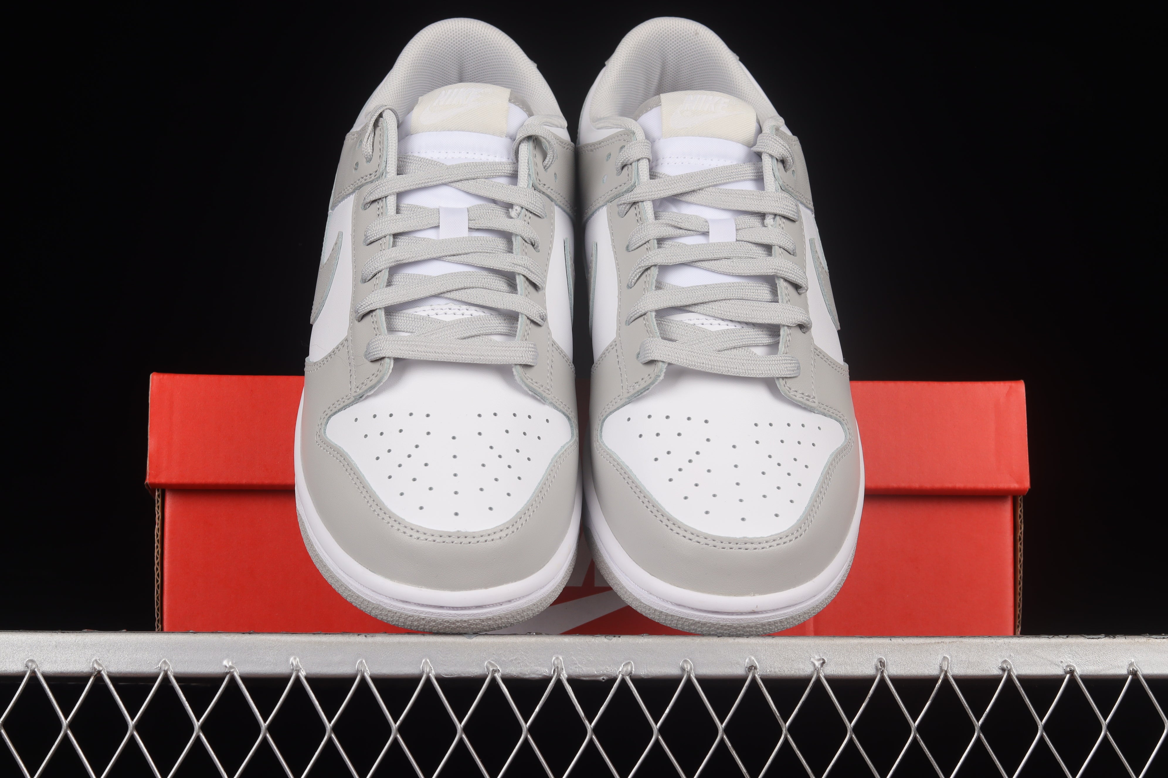 NikeUnisex SB Dunk Low - Grey Fog