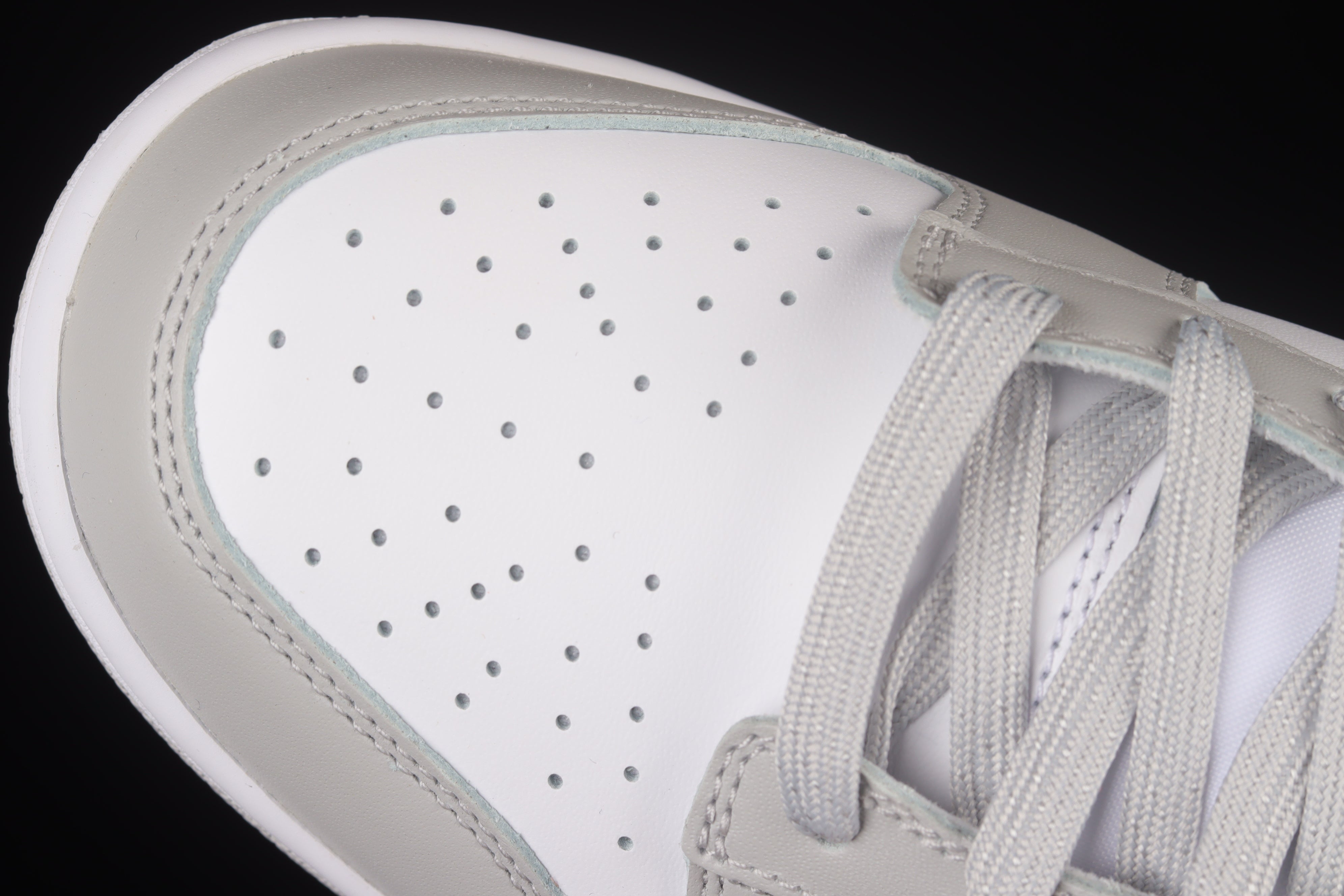 NikeUnisex SB Dunk Low - Grey Fog