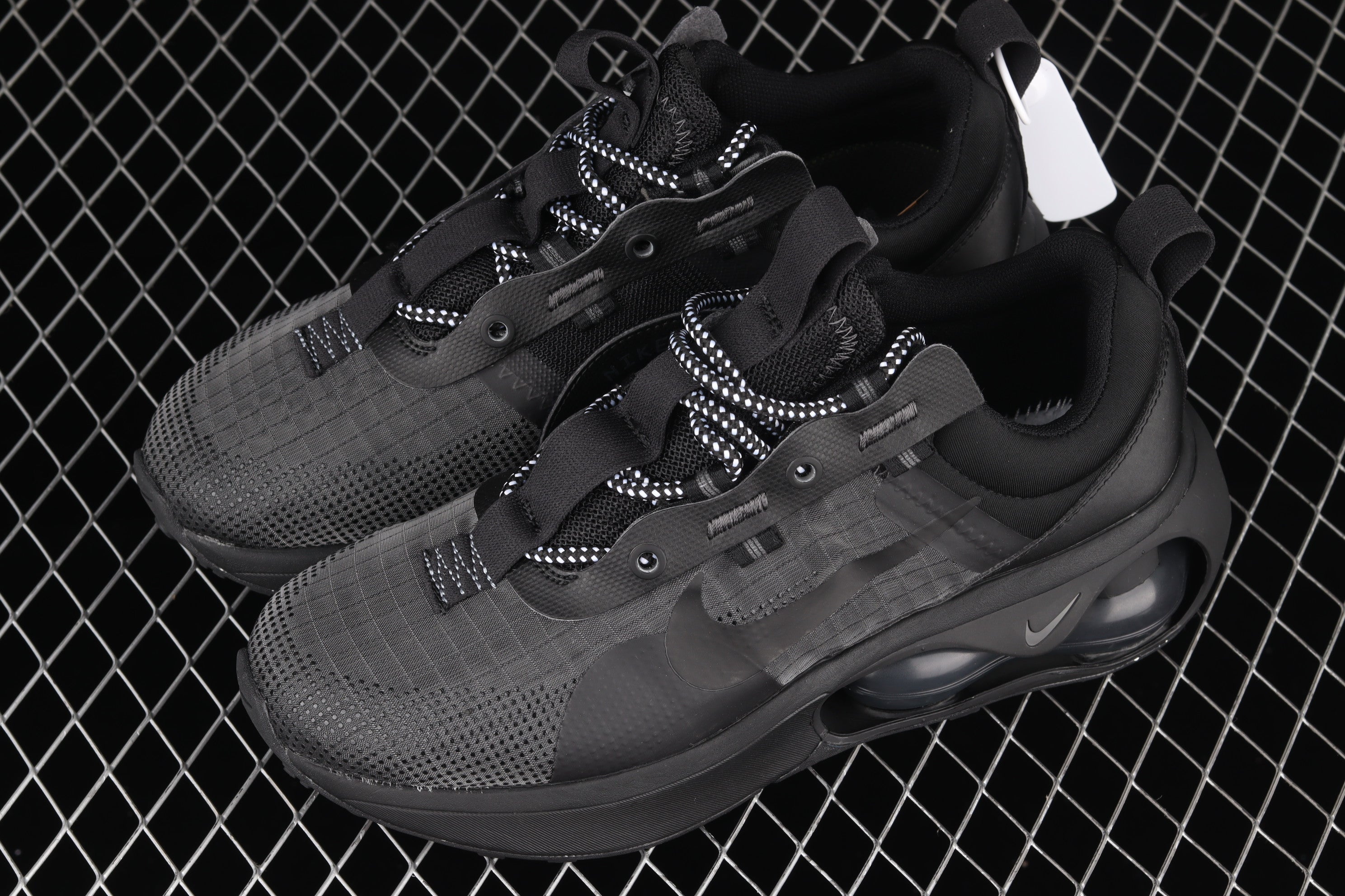NikeUnisex Air Max 2021 AM2021 - "Triple Black"