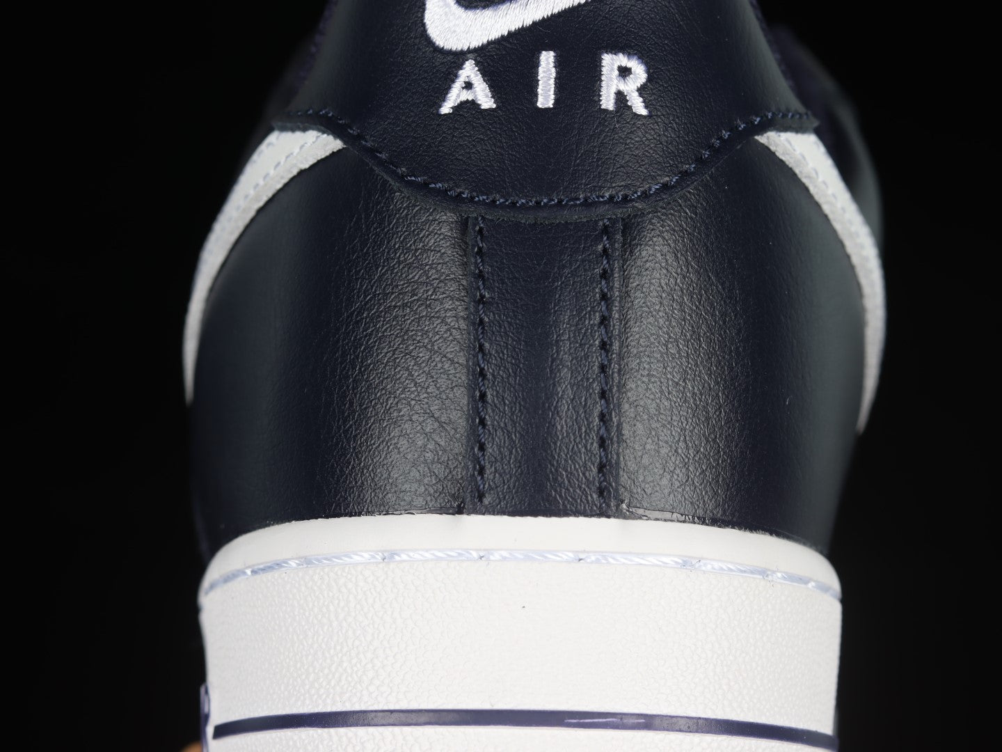 NikeUnisex Air Force 1 AF1  Low Onfeet - Black/White