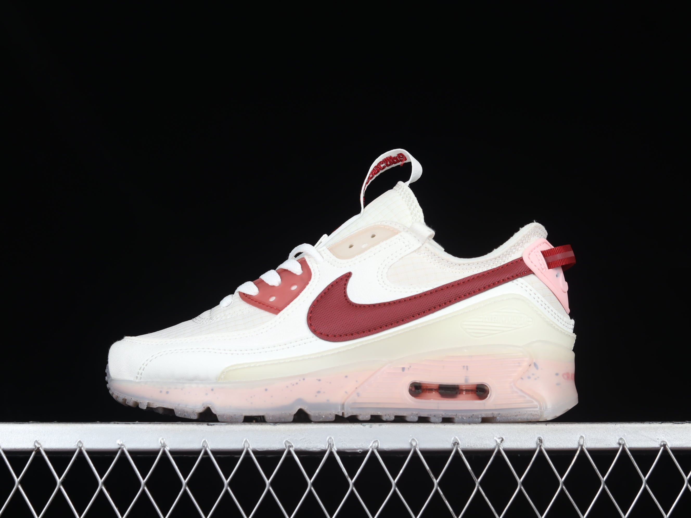 NikeUnisex Air Max 90 AM90 Terrascape - Pomegranate