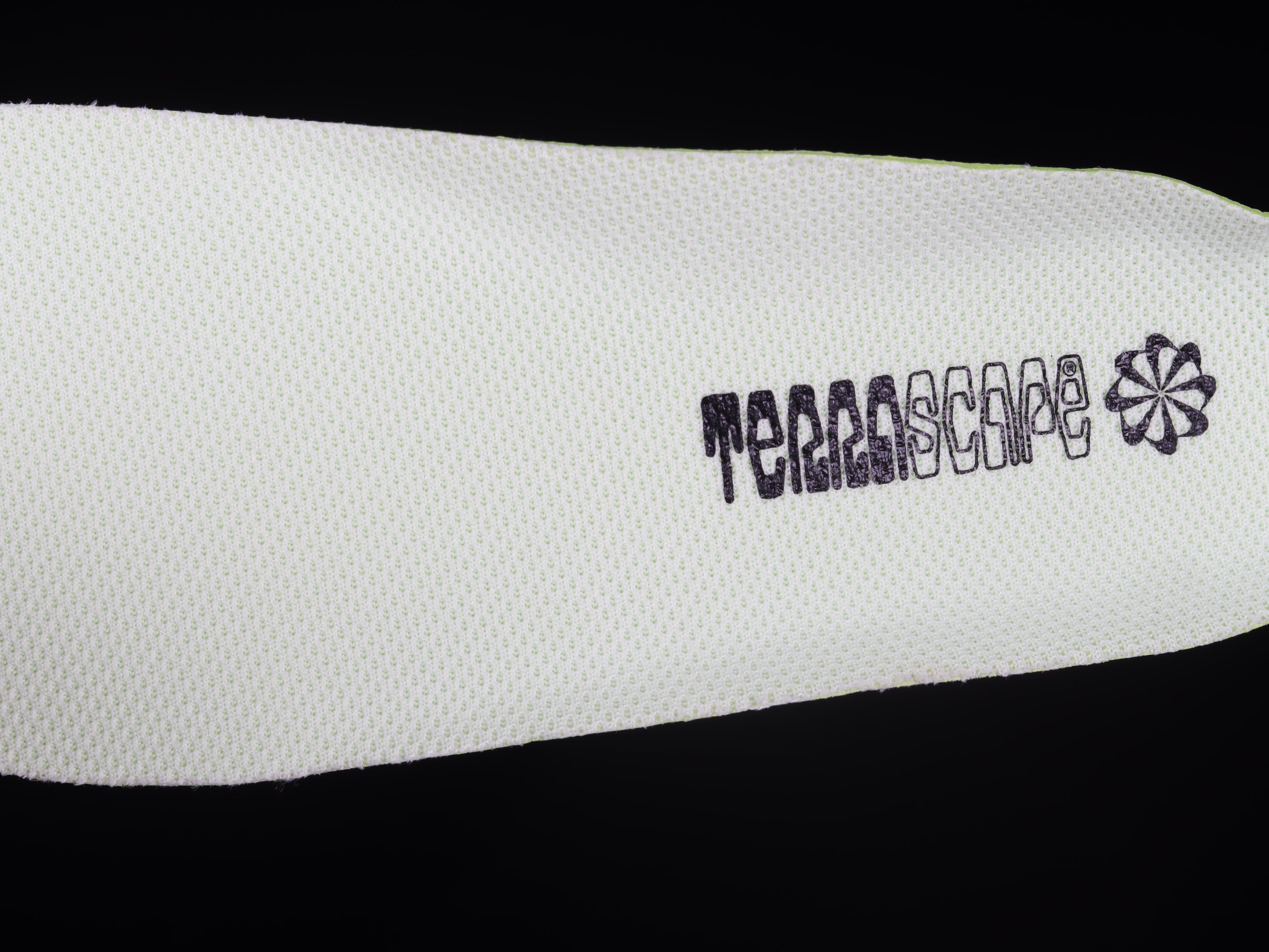 NikeUnisex Air Max 90 AM90 Terrascape - Pomegranate