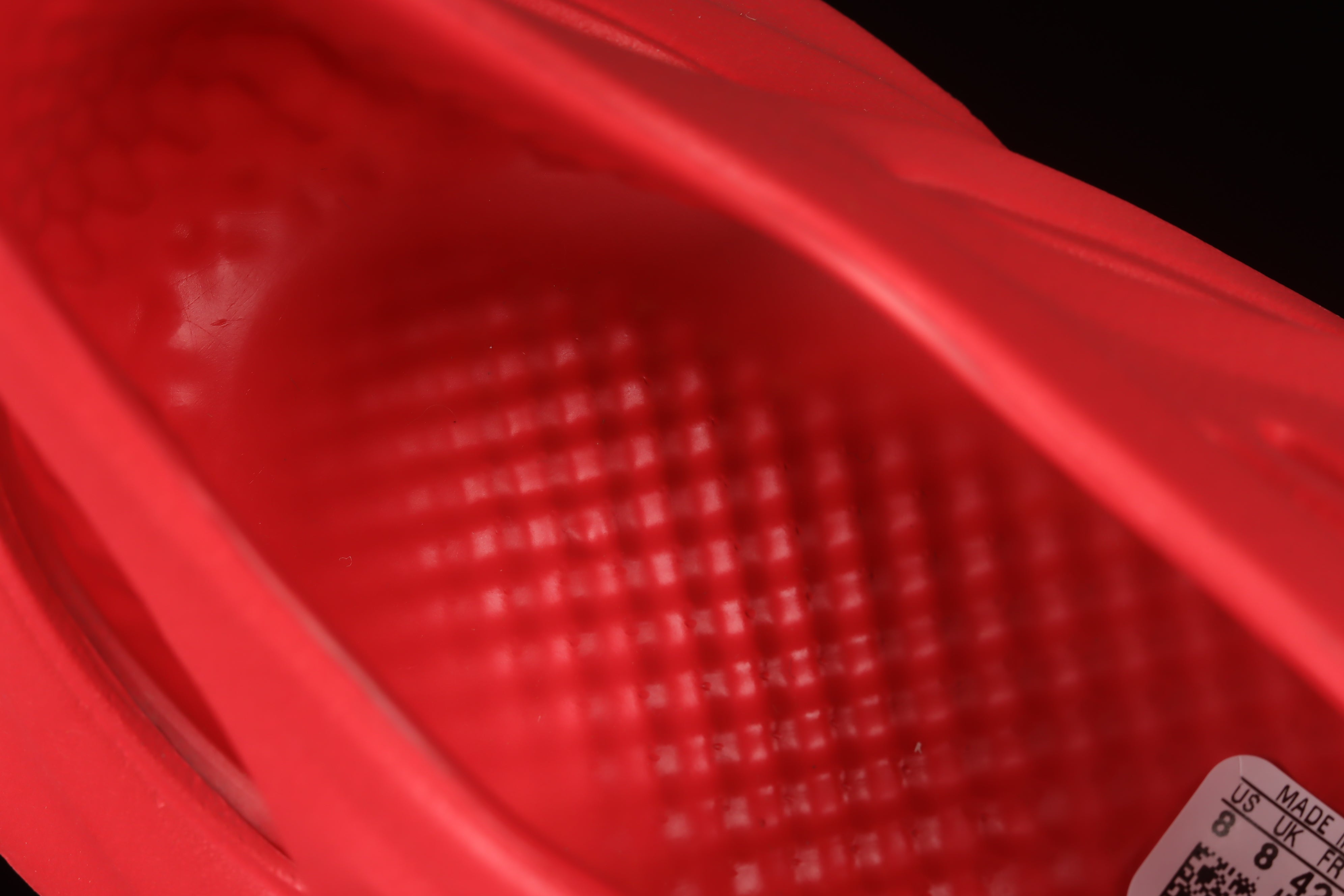adidasOriginals Yeezy Foam RNNR - Vermillion