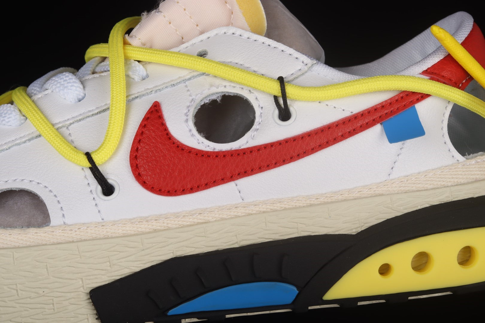 Blazer Low x Off-White - University Red