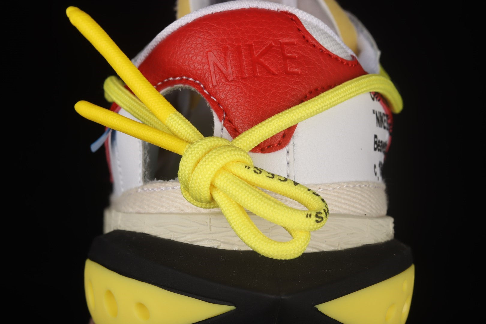 Blazer Low x Off-White - University Red