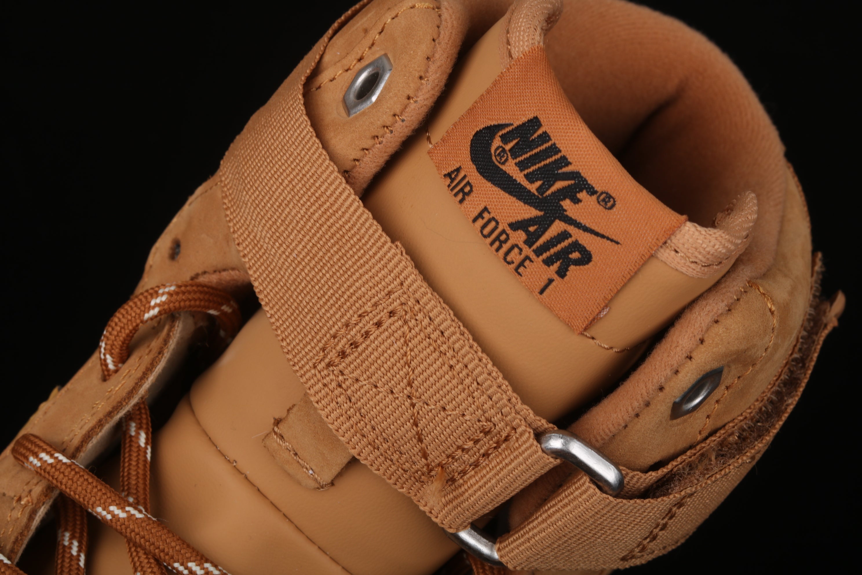 NikeUnisex Air Force 1 AF1 High - Flax