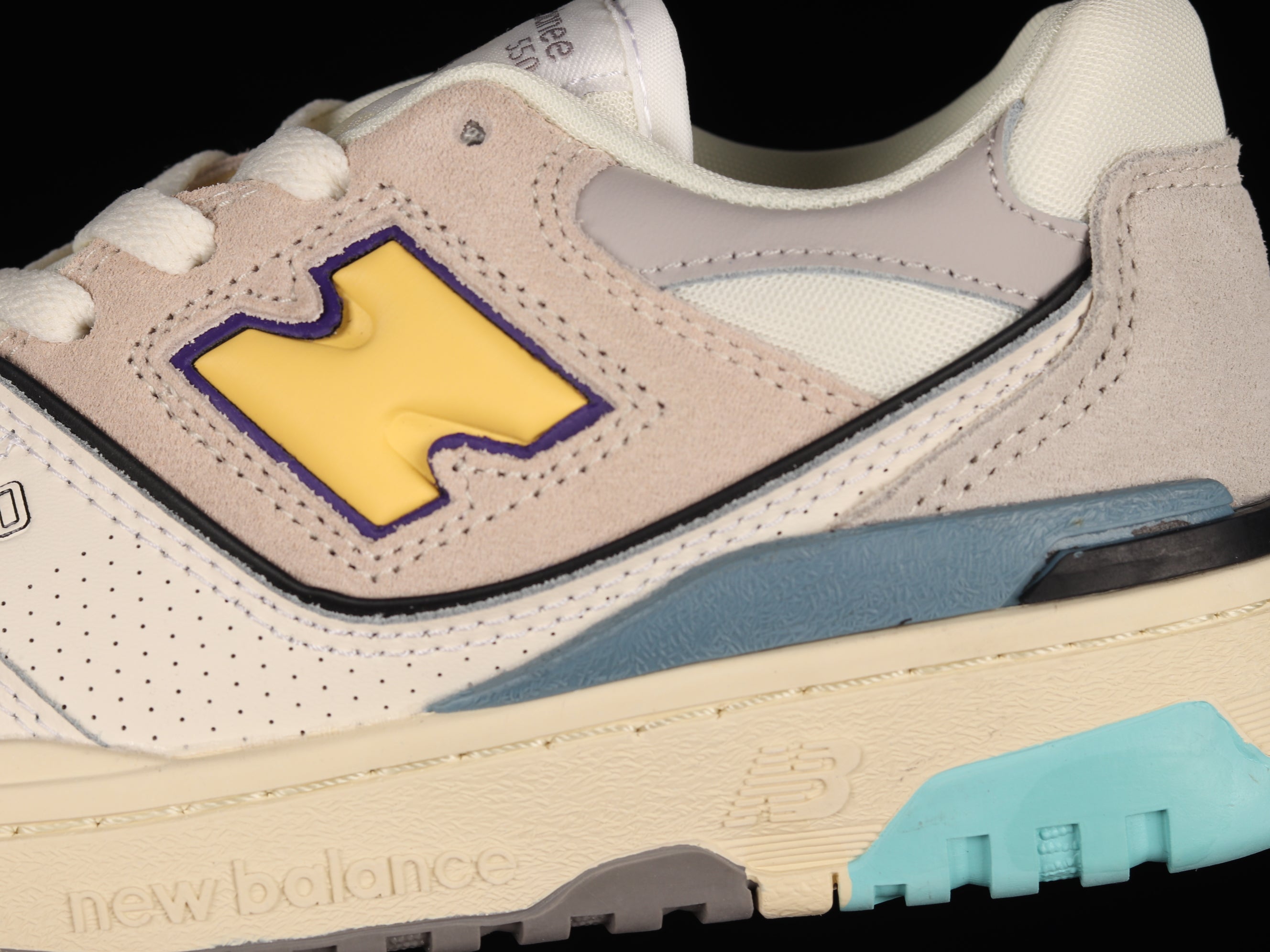 New Balance 550 - Sea Salt