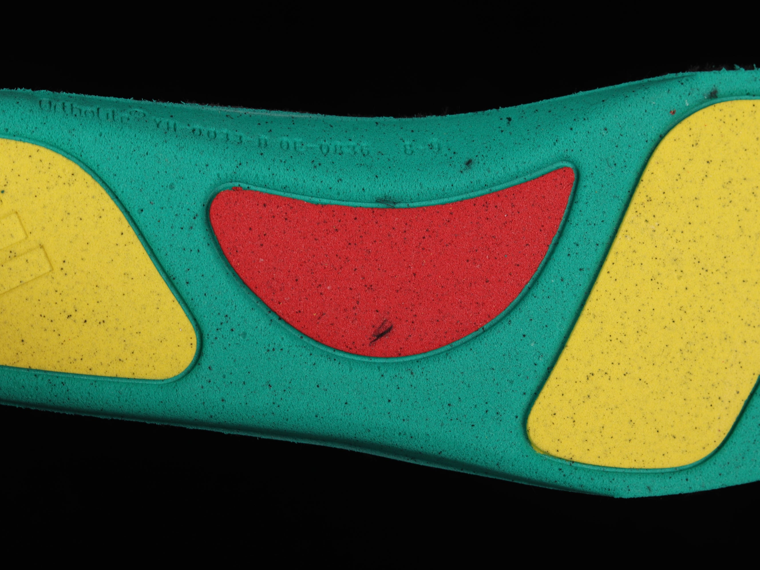 adidasUnisex Yeezy 700 V3 - Fade Salt