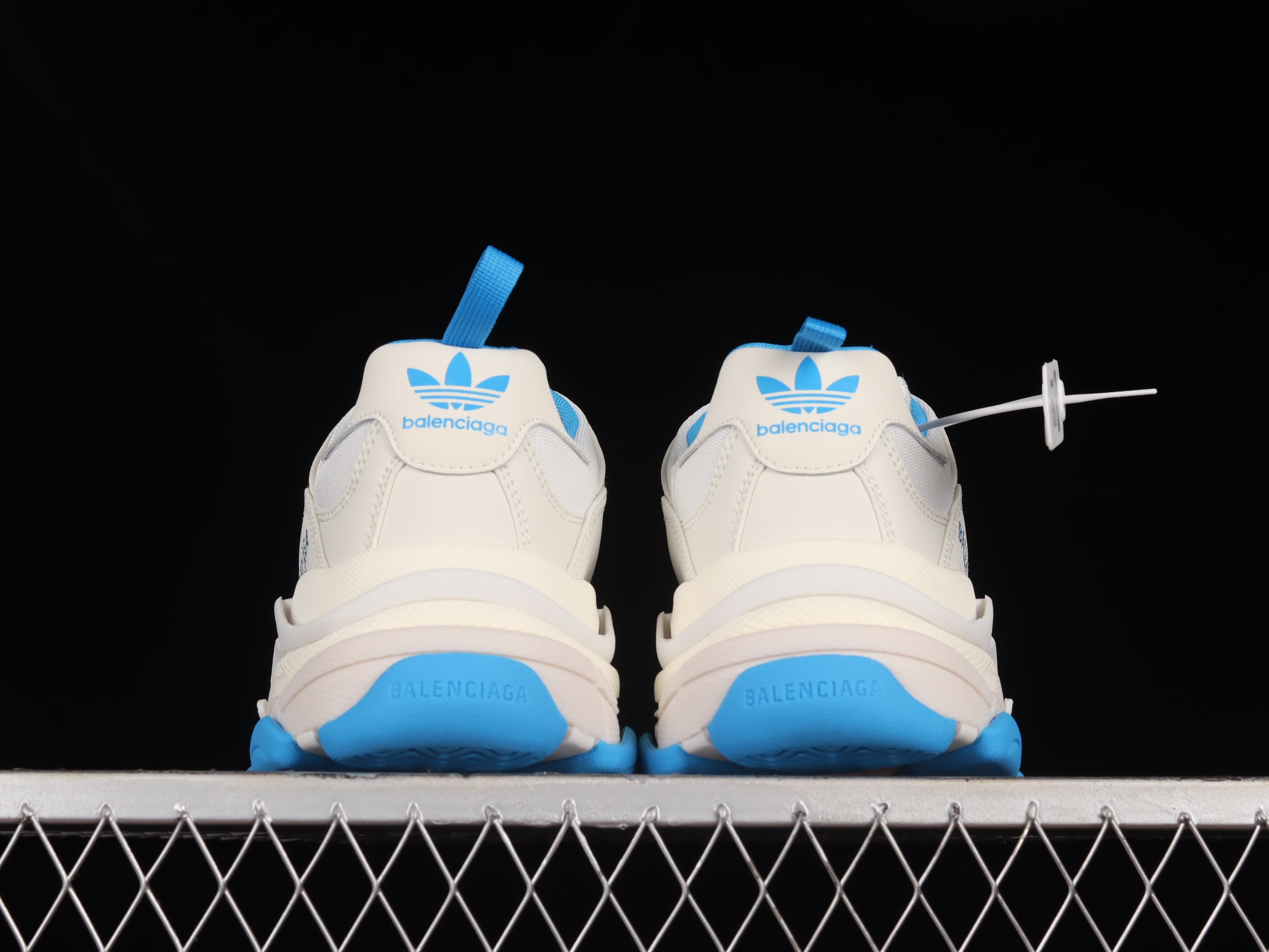 Balenciaga x adidasMens Triple S - White/Blue