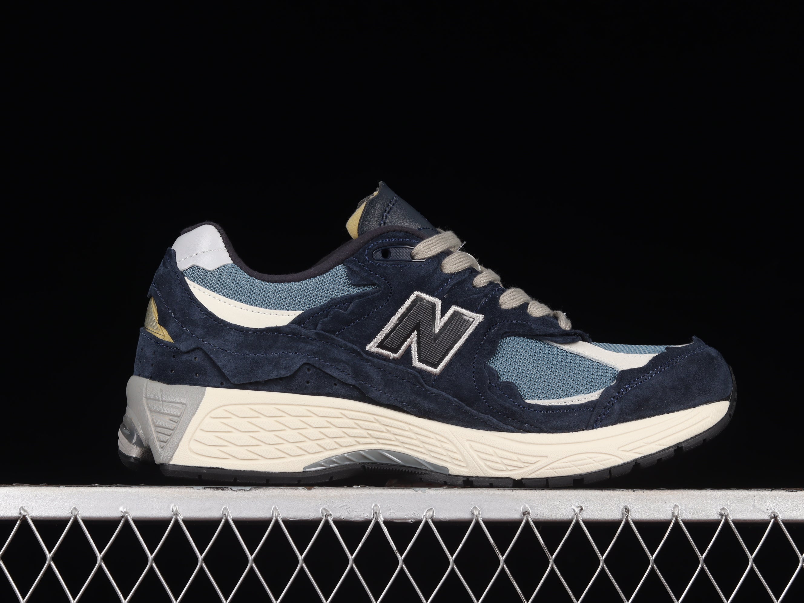 New Balance 2002R Protection Pack - Dark Navy