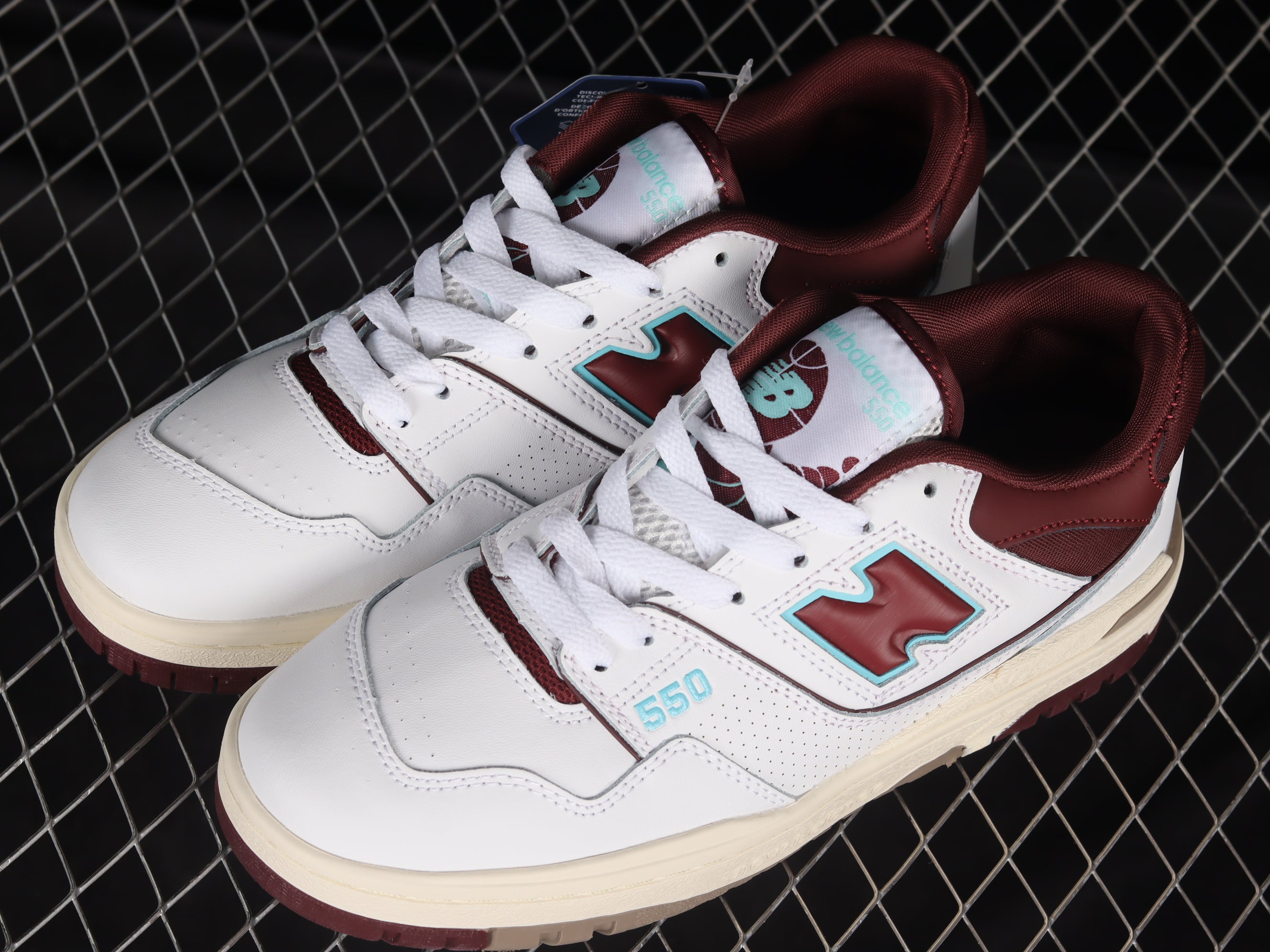 New Balance 550 - Burgundy Cyan