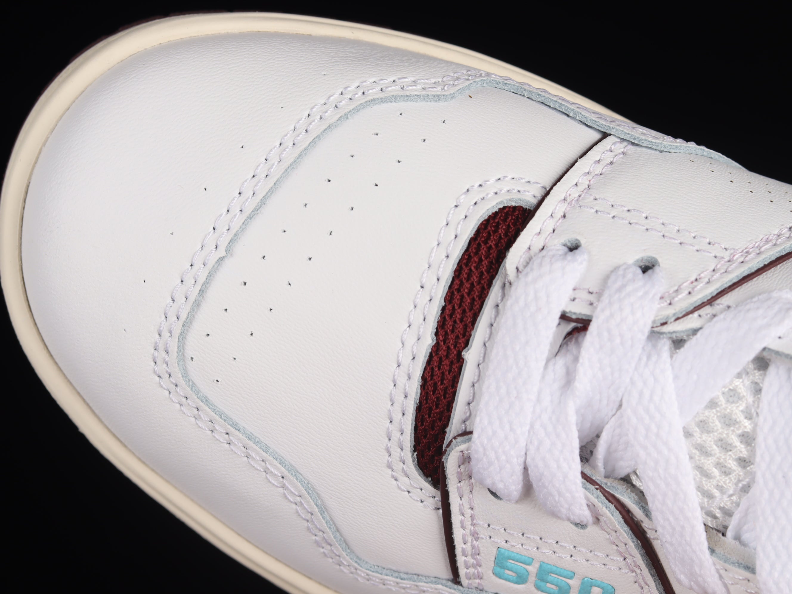 New Balance 550 - Burgundy Cyan