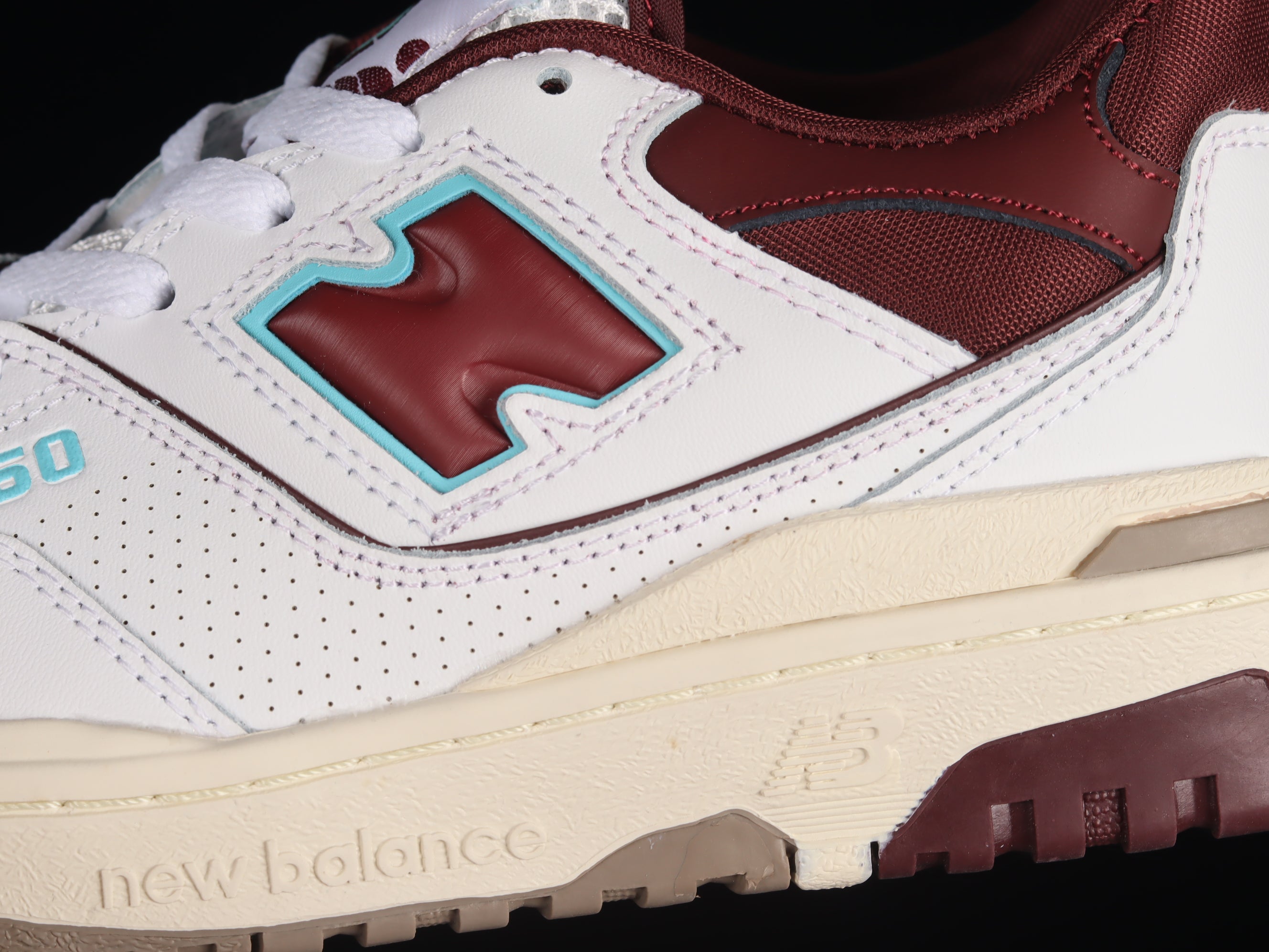New Balance 550 - Burgundy Cyan