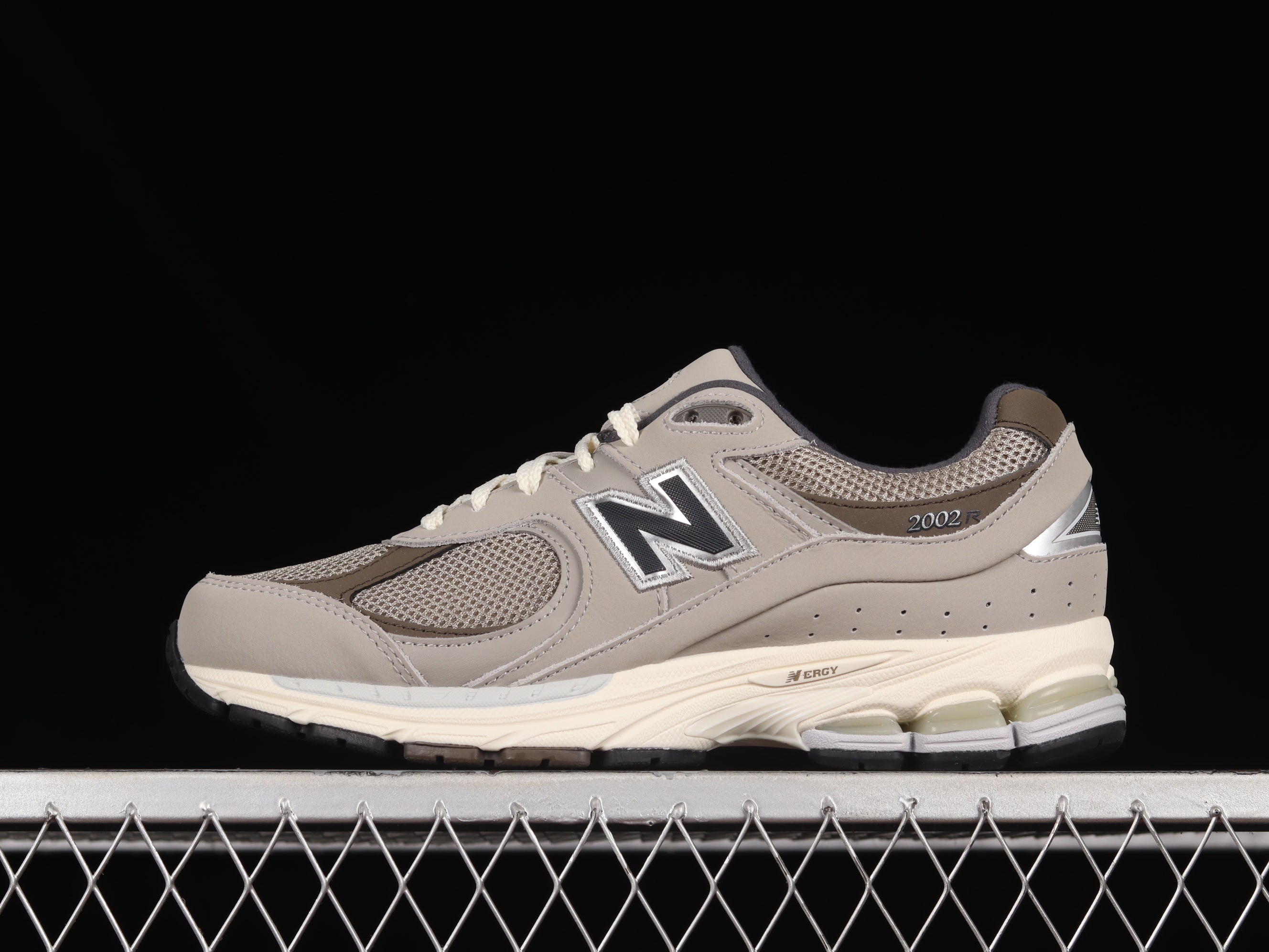 New Balance 2002R - Warm Alpaca