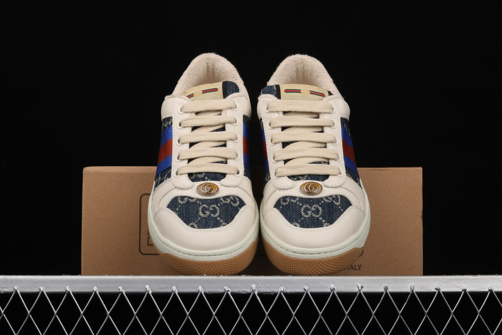 GucciUnisex Screener Sneaker - Dirty Blue/Cream