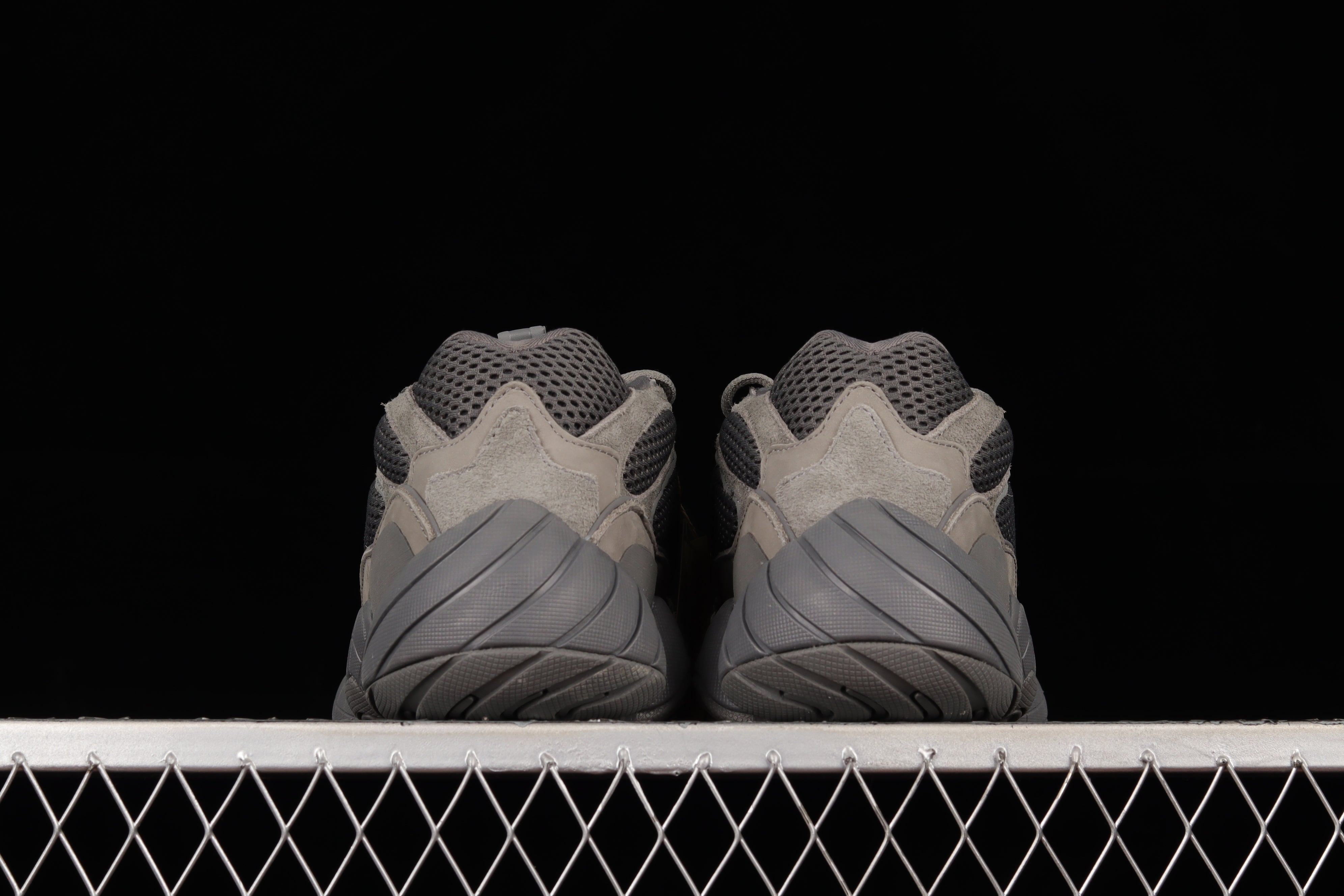adidasOriginals Yeezy 500 - Granite