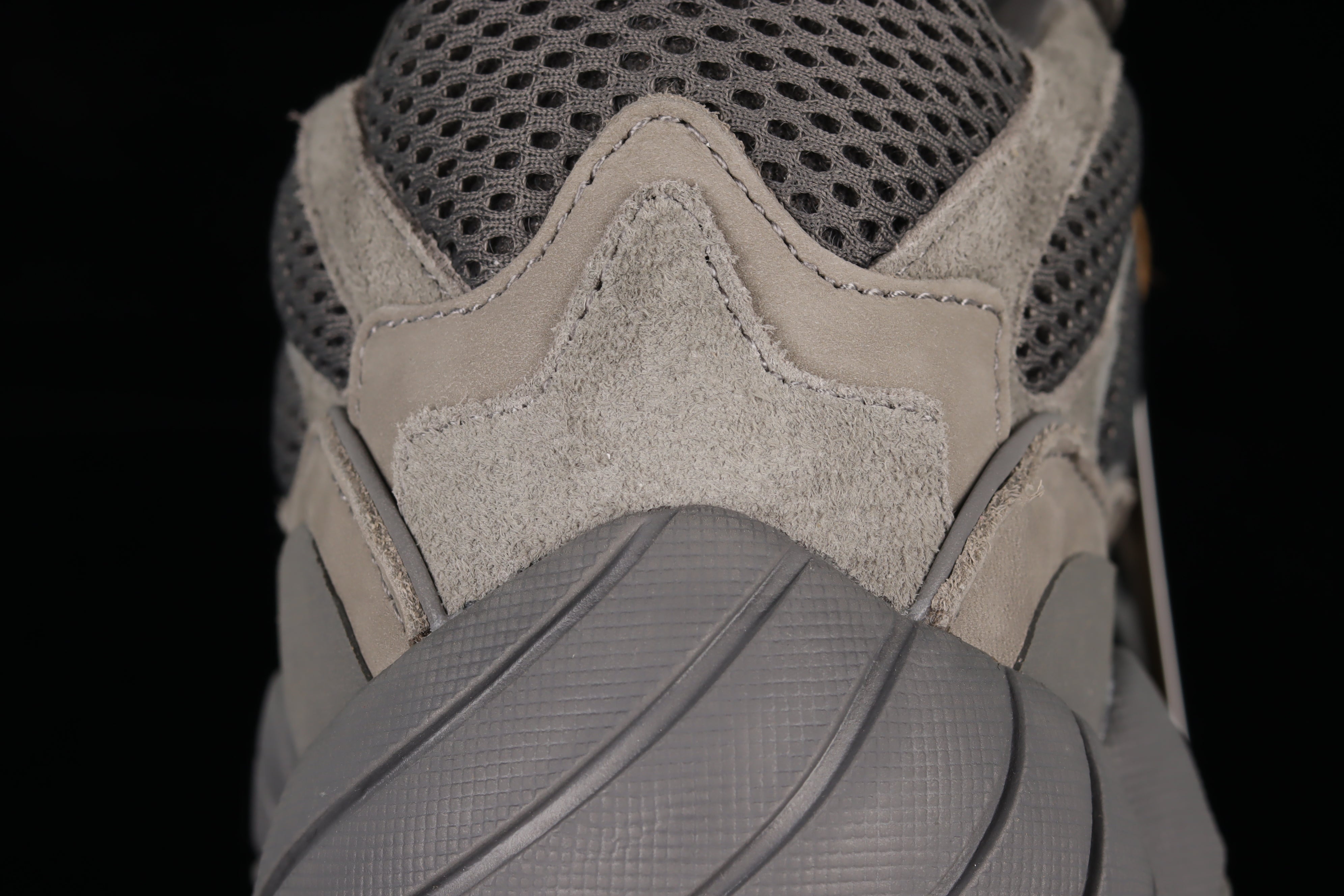 adidasOriginals Yeezy 500 - Granite