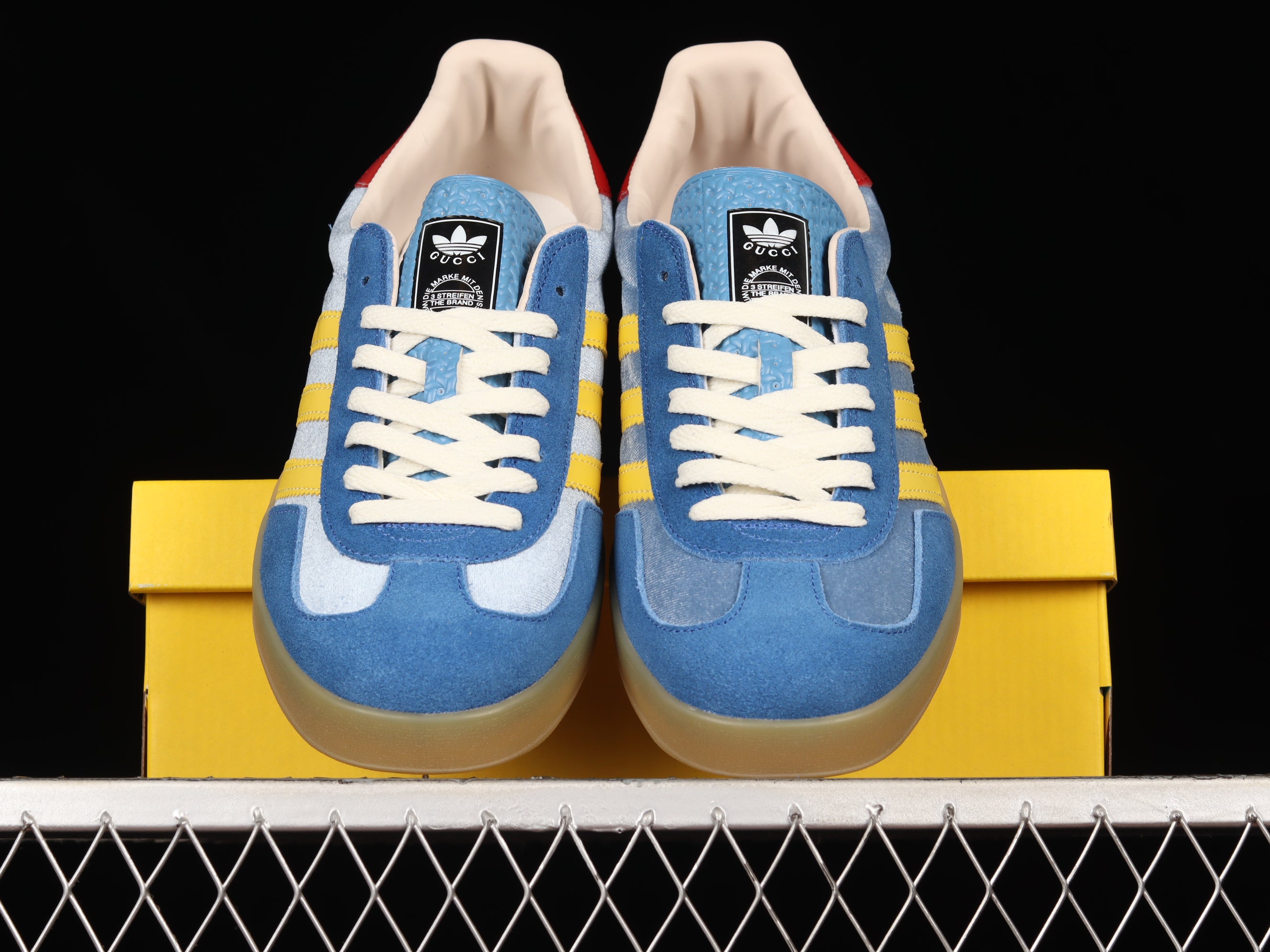 adidasUnisex x Gucci Gazelle Blue