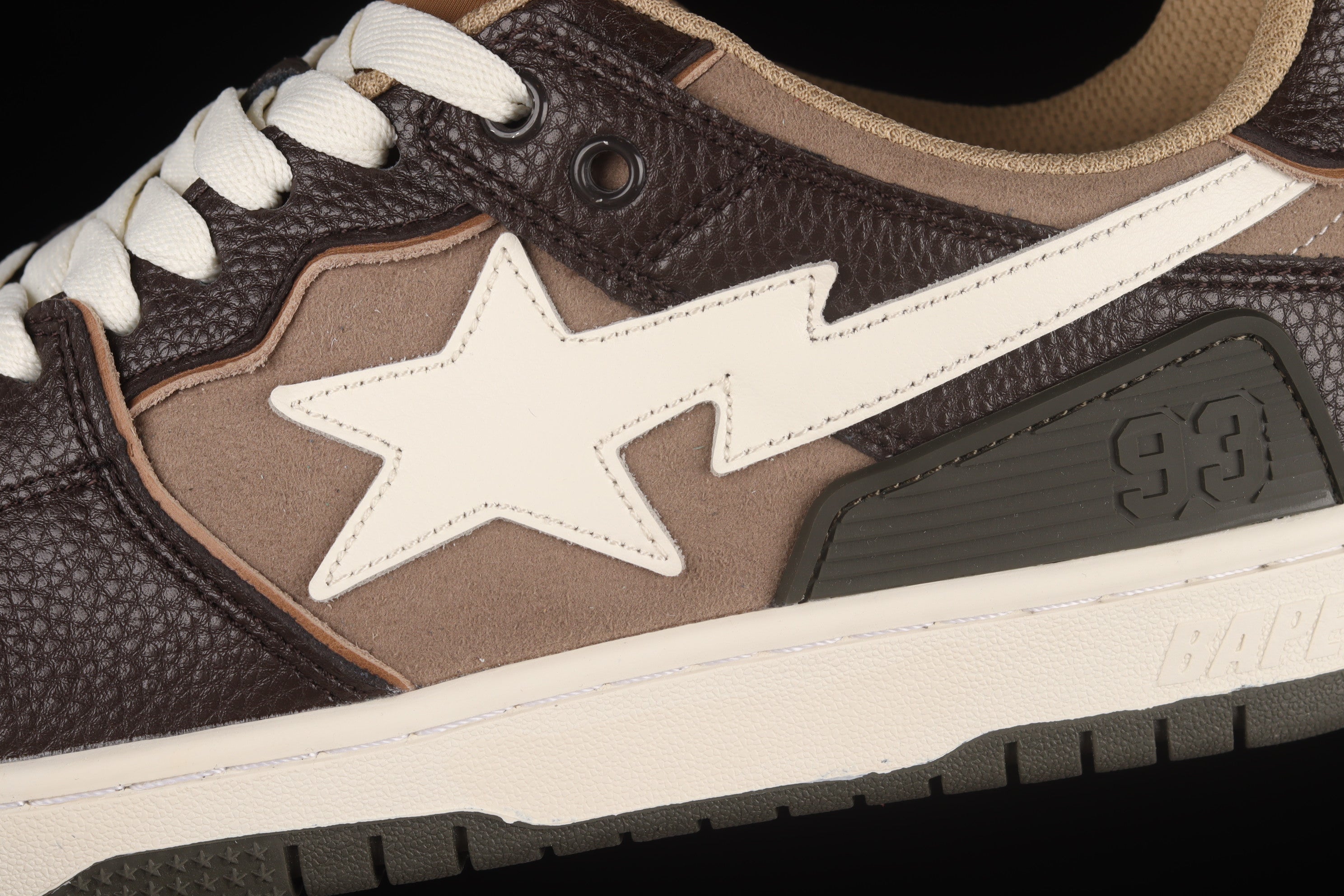 A Bathing Ape Bape SK8 Sta - Brown Ivory