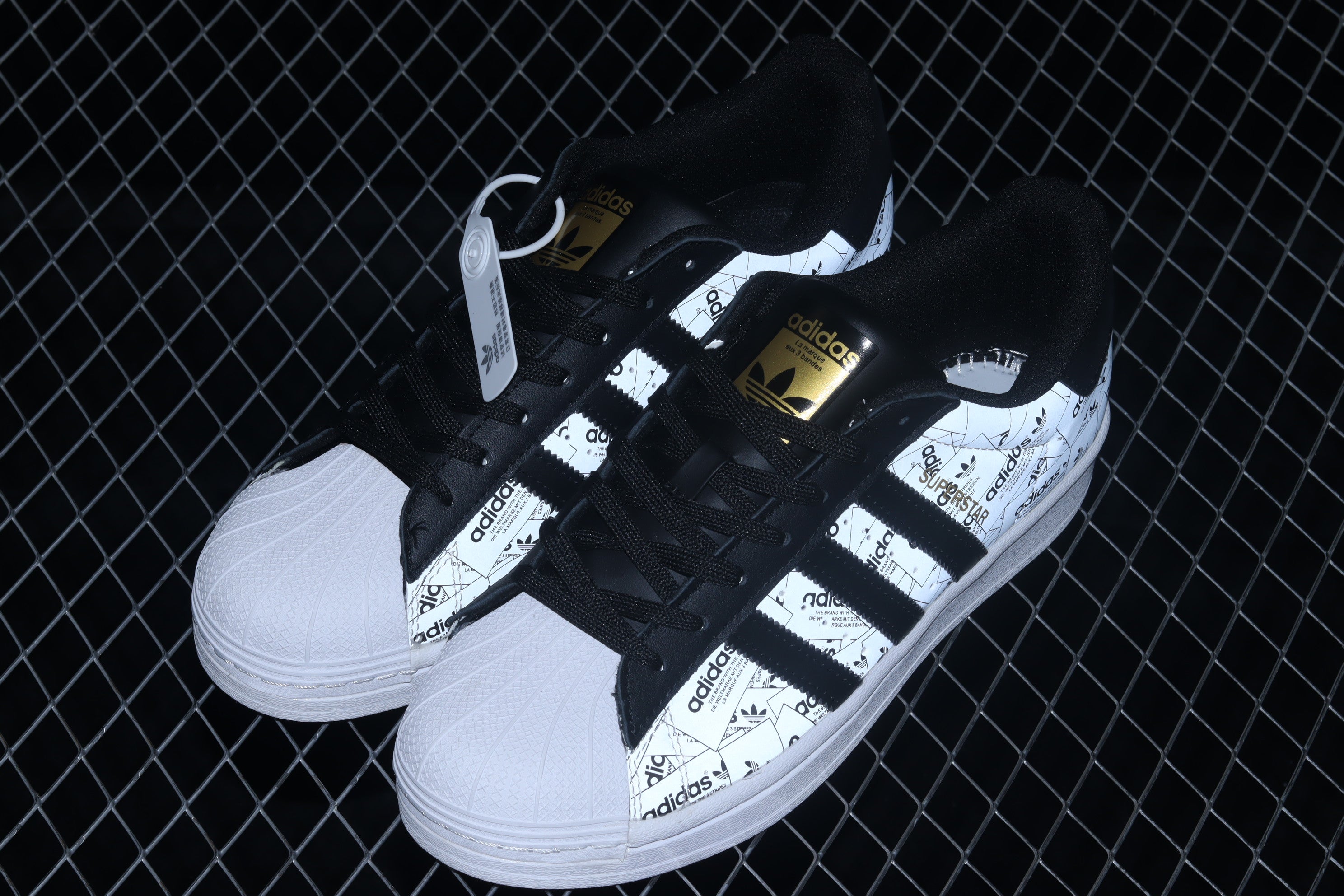 adidasUnisex Superstar Reflective - All-Over Print