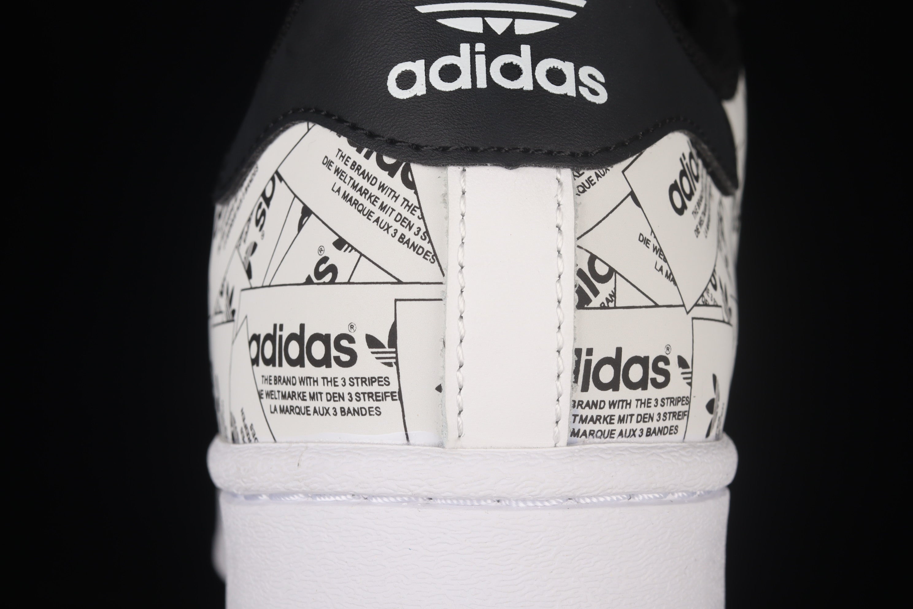 adidasUnisex Superstar Reflective - All-Over Print