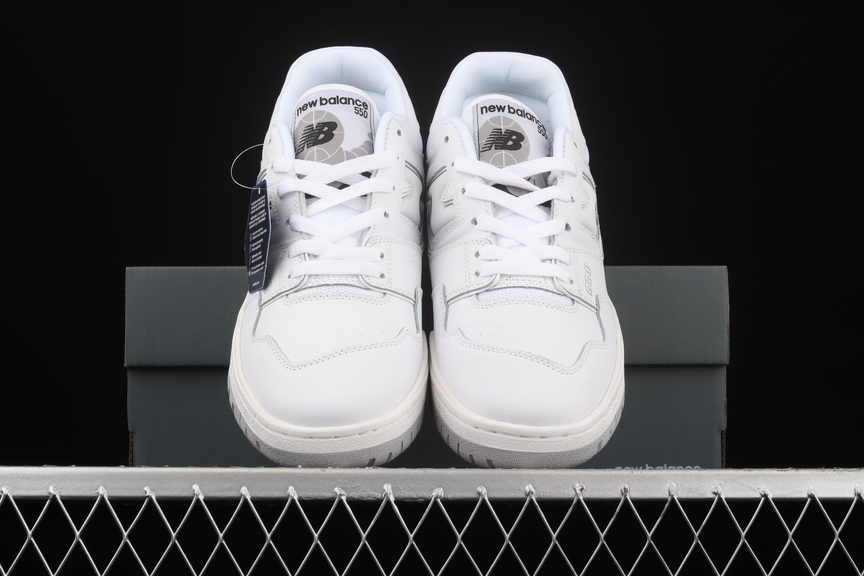 New Balance 550 - White/Grey