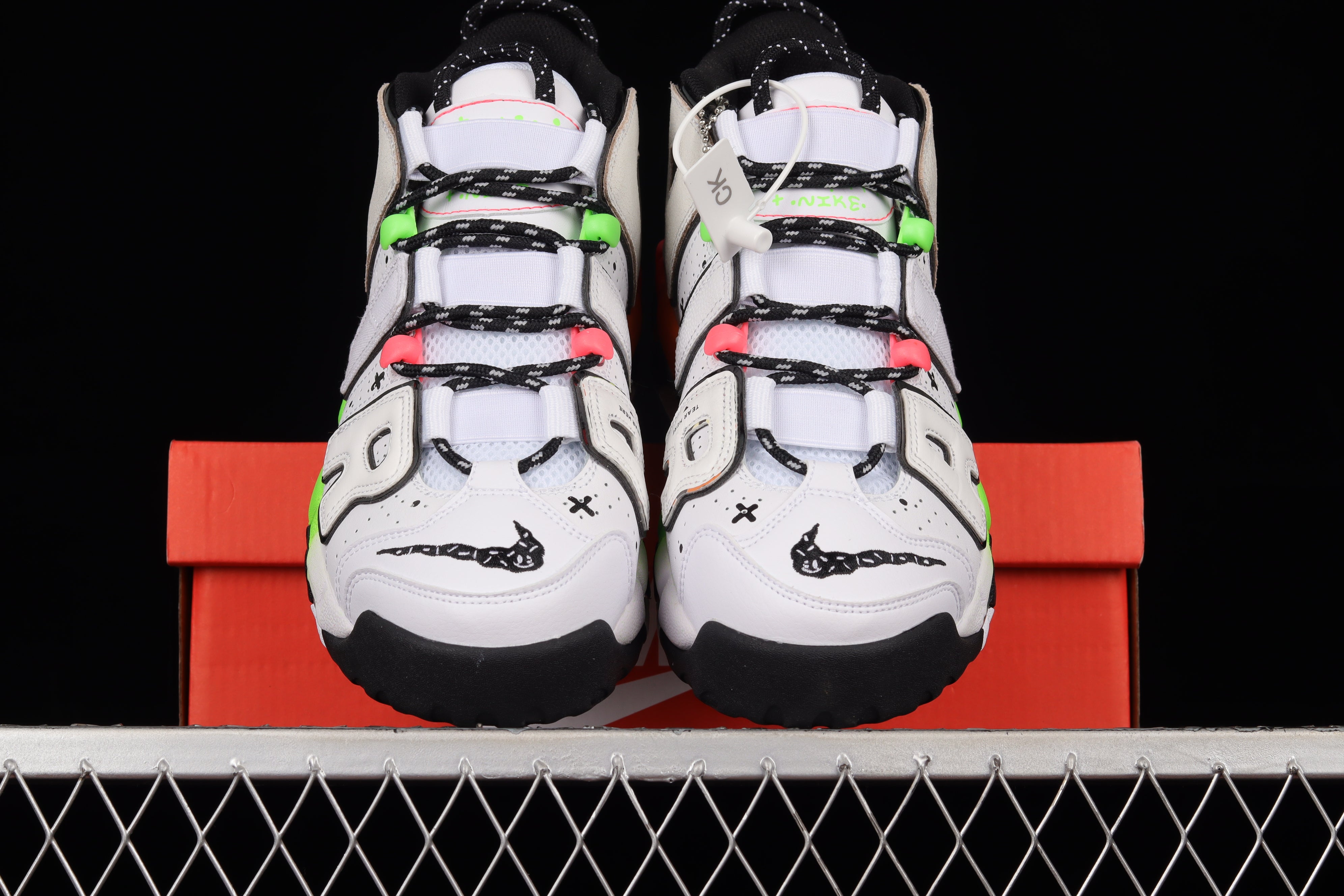 NikeMens Air More Uptempo - Gradient Midsoles
