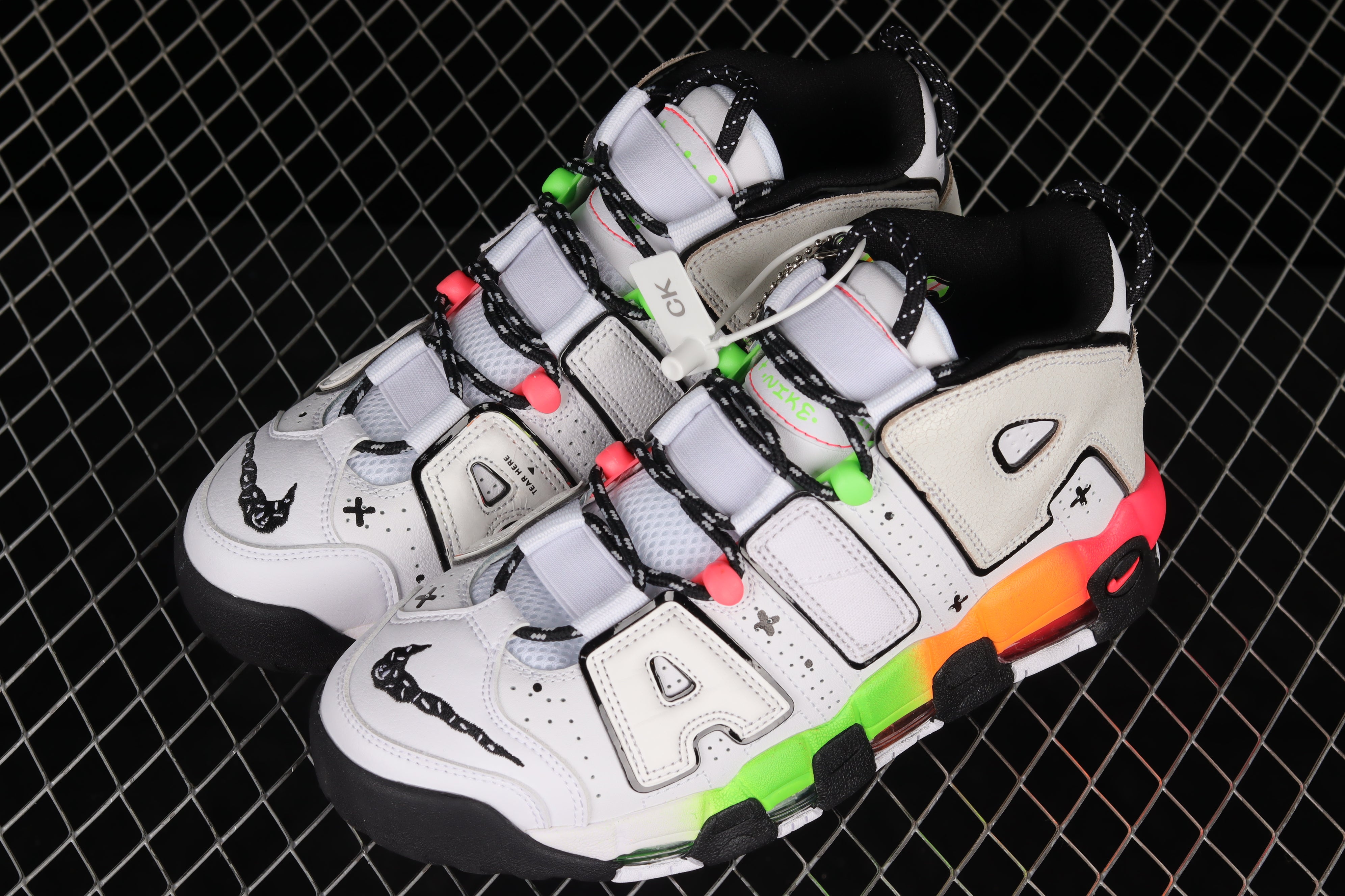NikeMens Air More Uptempo - Gradient Midsoles