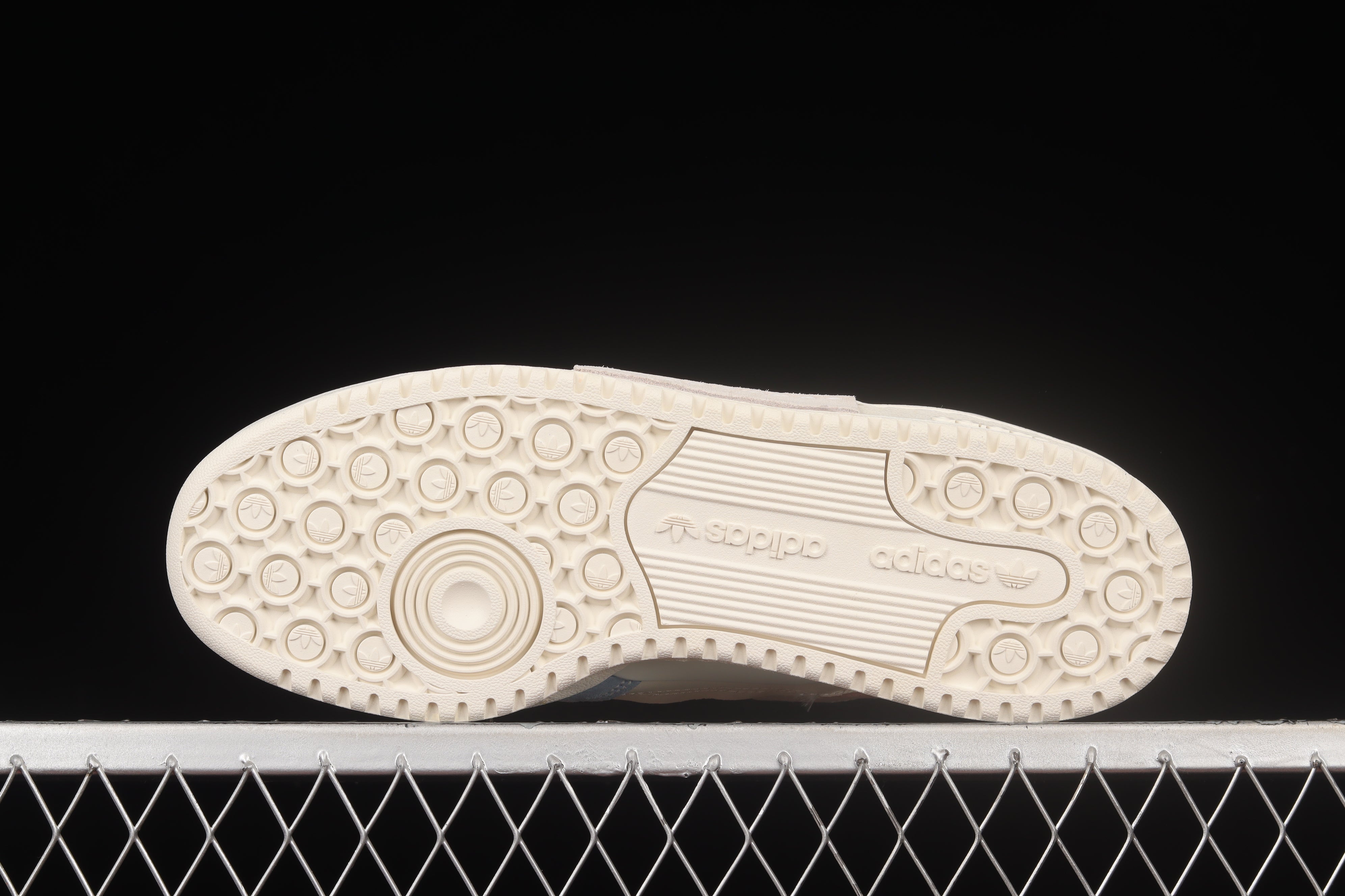 adidasUnisex Forum Exhibit Low - Blue Pink Green