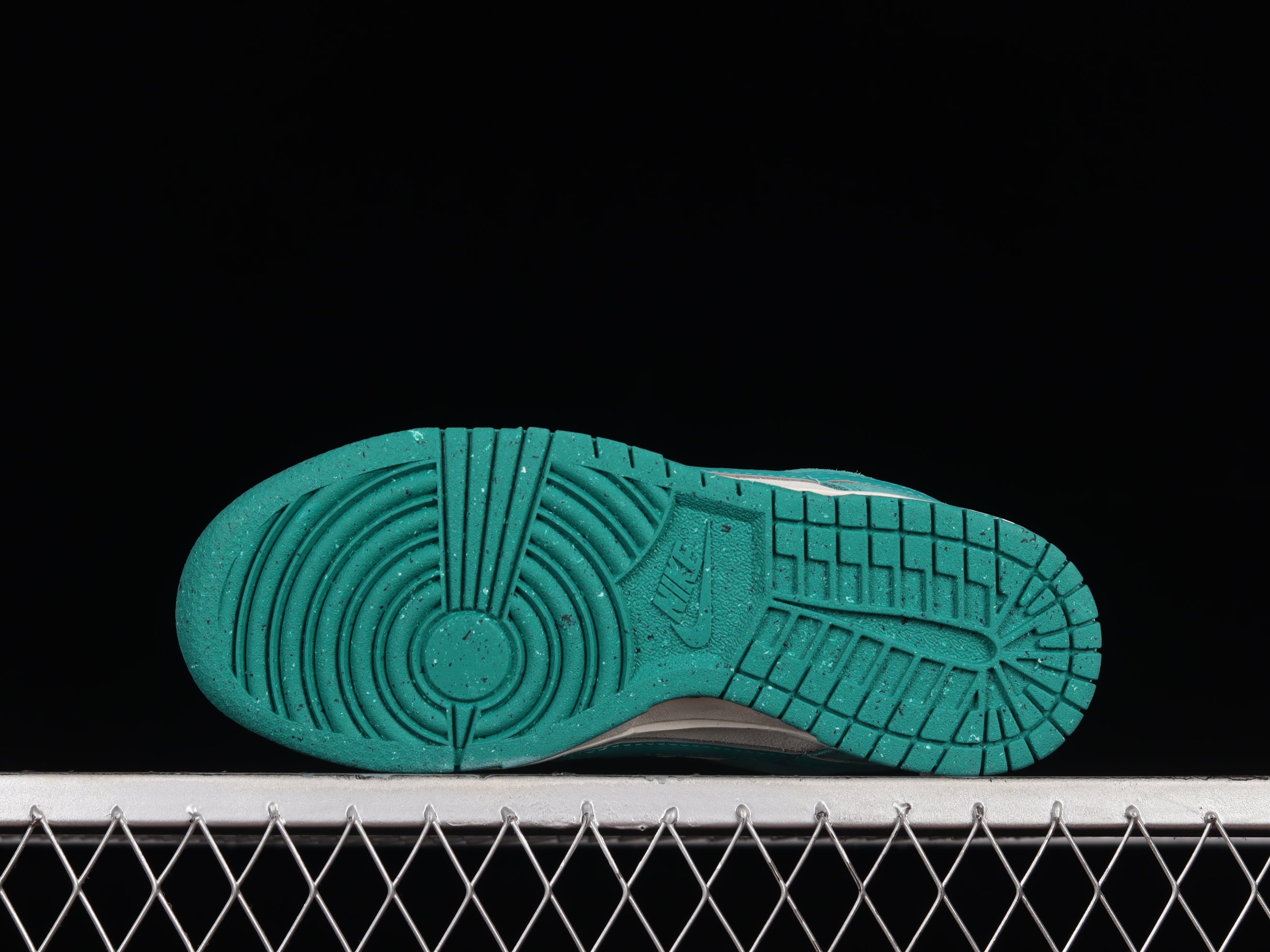 NikeMens Dunk Low SE 85 - Neptune Green