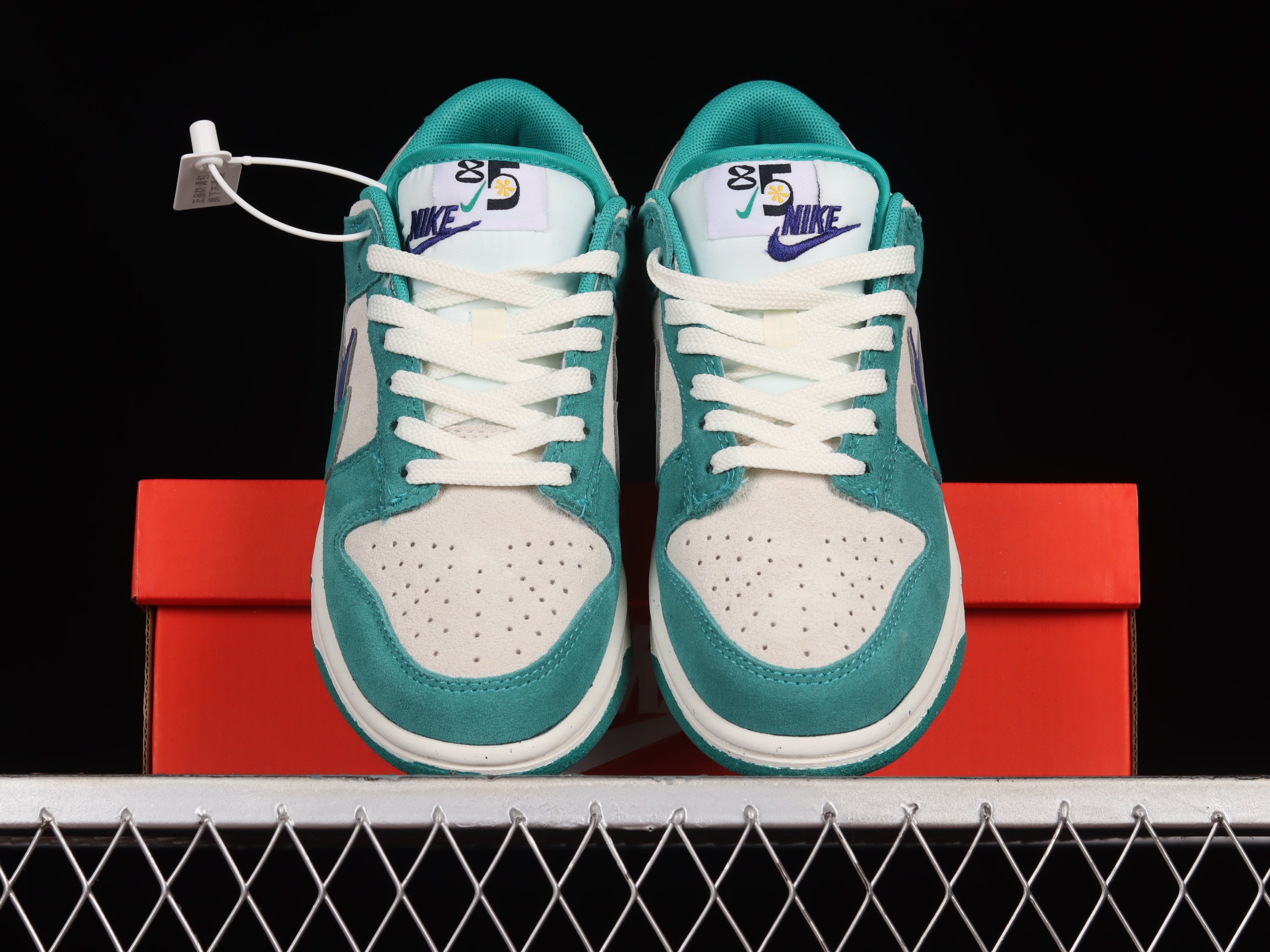 NikeMens Dunk Low SE 85 - Neptune Green