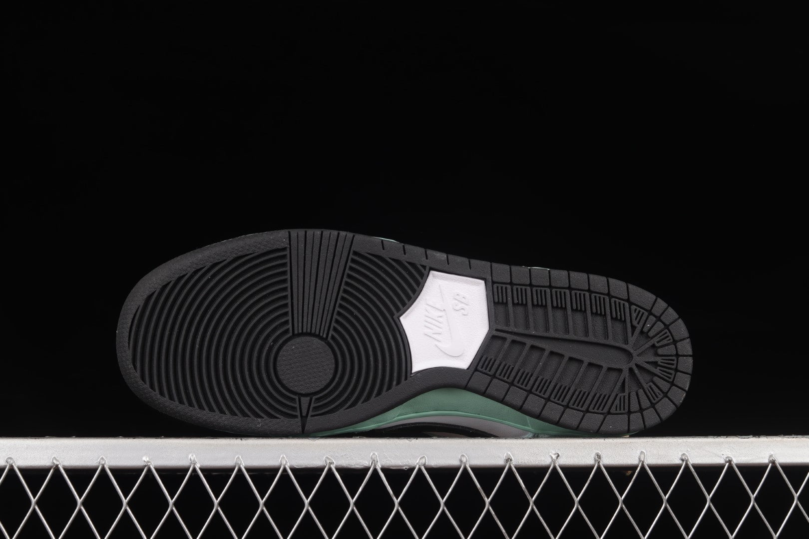 NikeUnisex SB Dunk Low - Sea Crystal