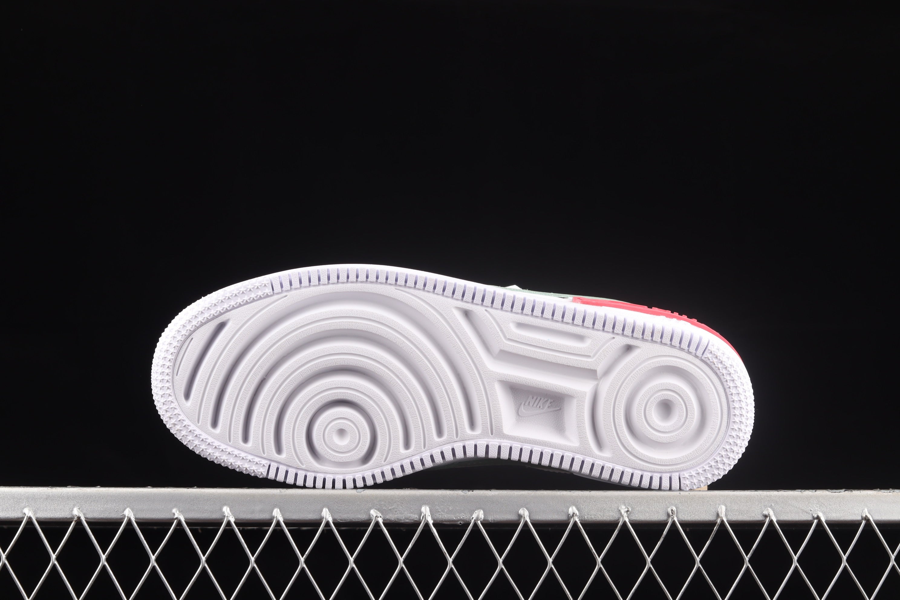 WMNS Air Force 1 Shadow - White Jade