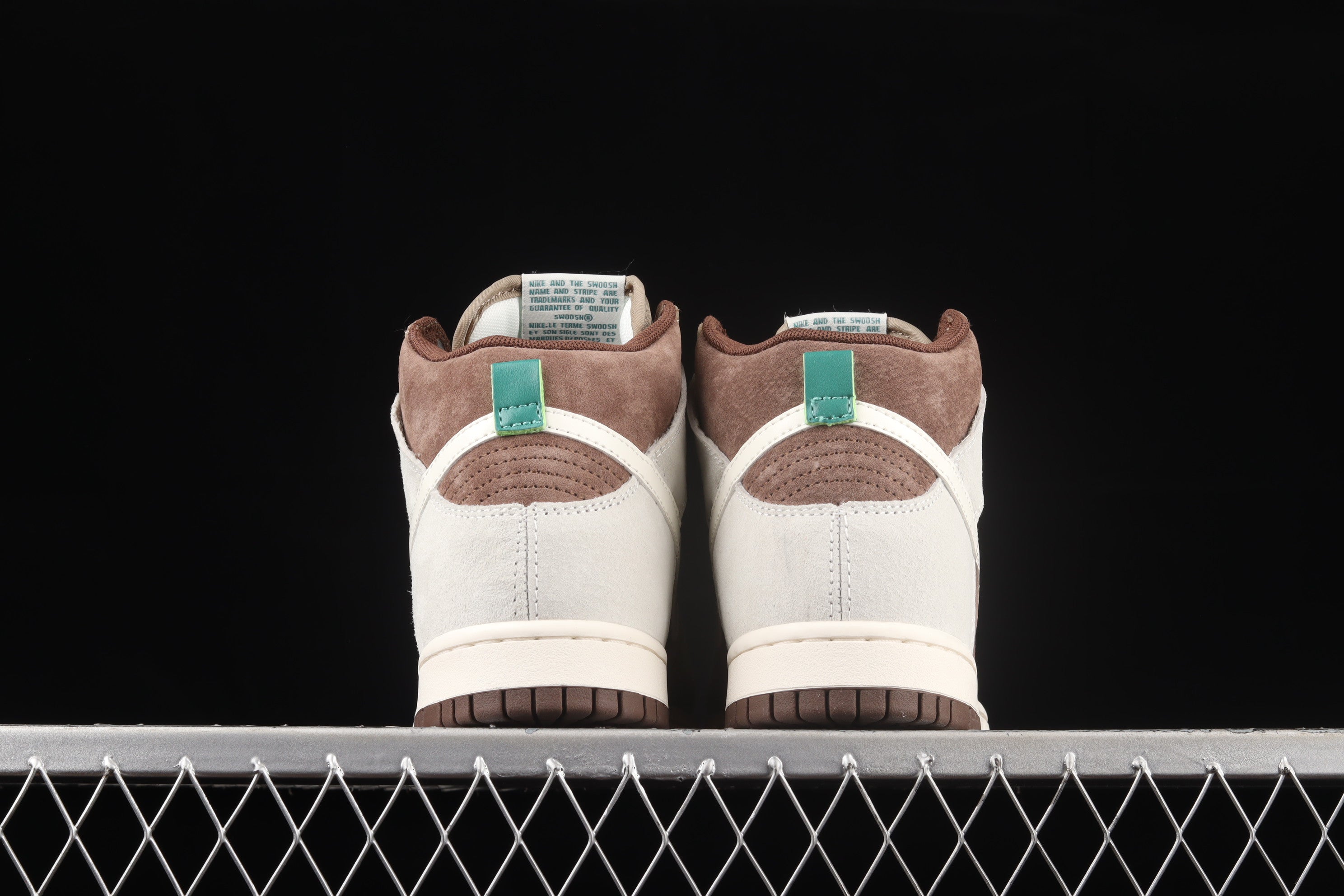 NikeUnisex Dunk High - Light Chocolate