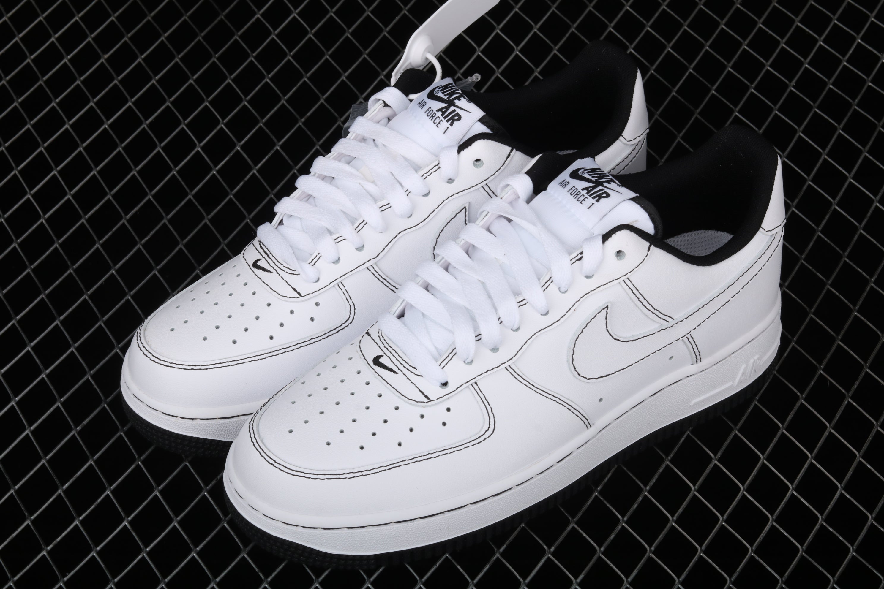 NikeUnisex Air Force 1 AF1 Low Contrast Stitch - White