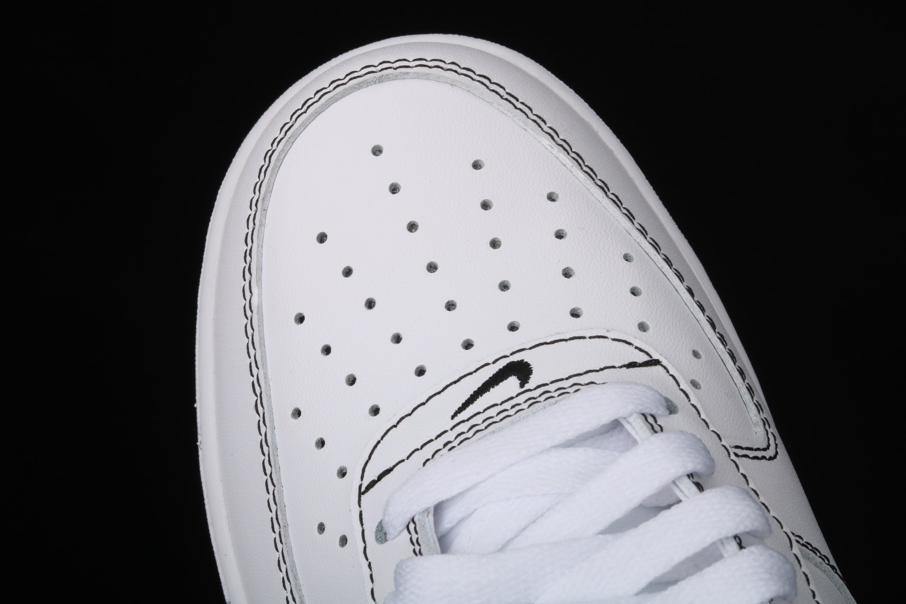 NikeUnisex Air Force 1 AF1 Low Contrast Stitch - White