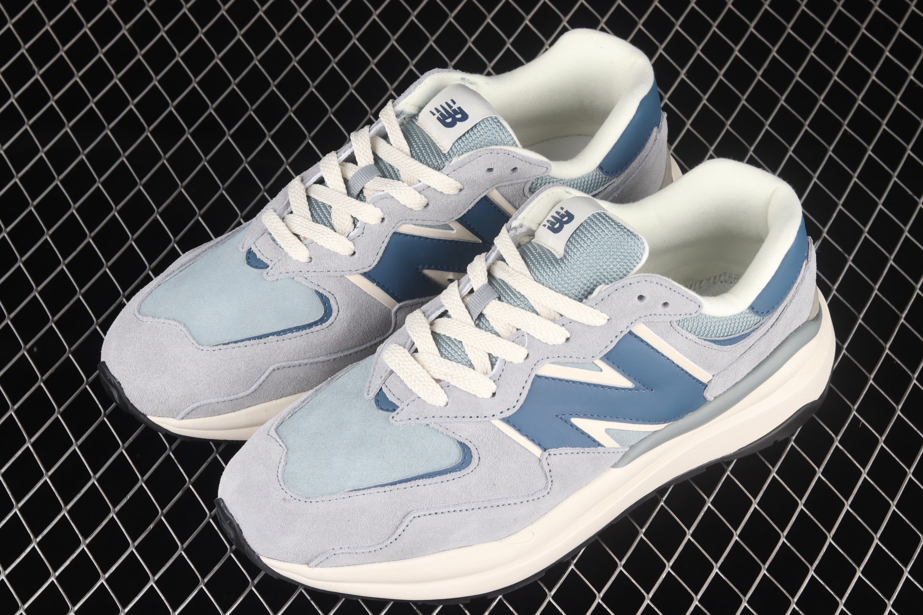 New Balance 5740 - Eclipse