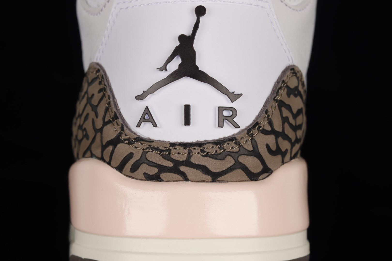 Air Jordan 3 AJ3 Retro - Neapolitan Dark Mocha