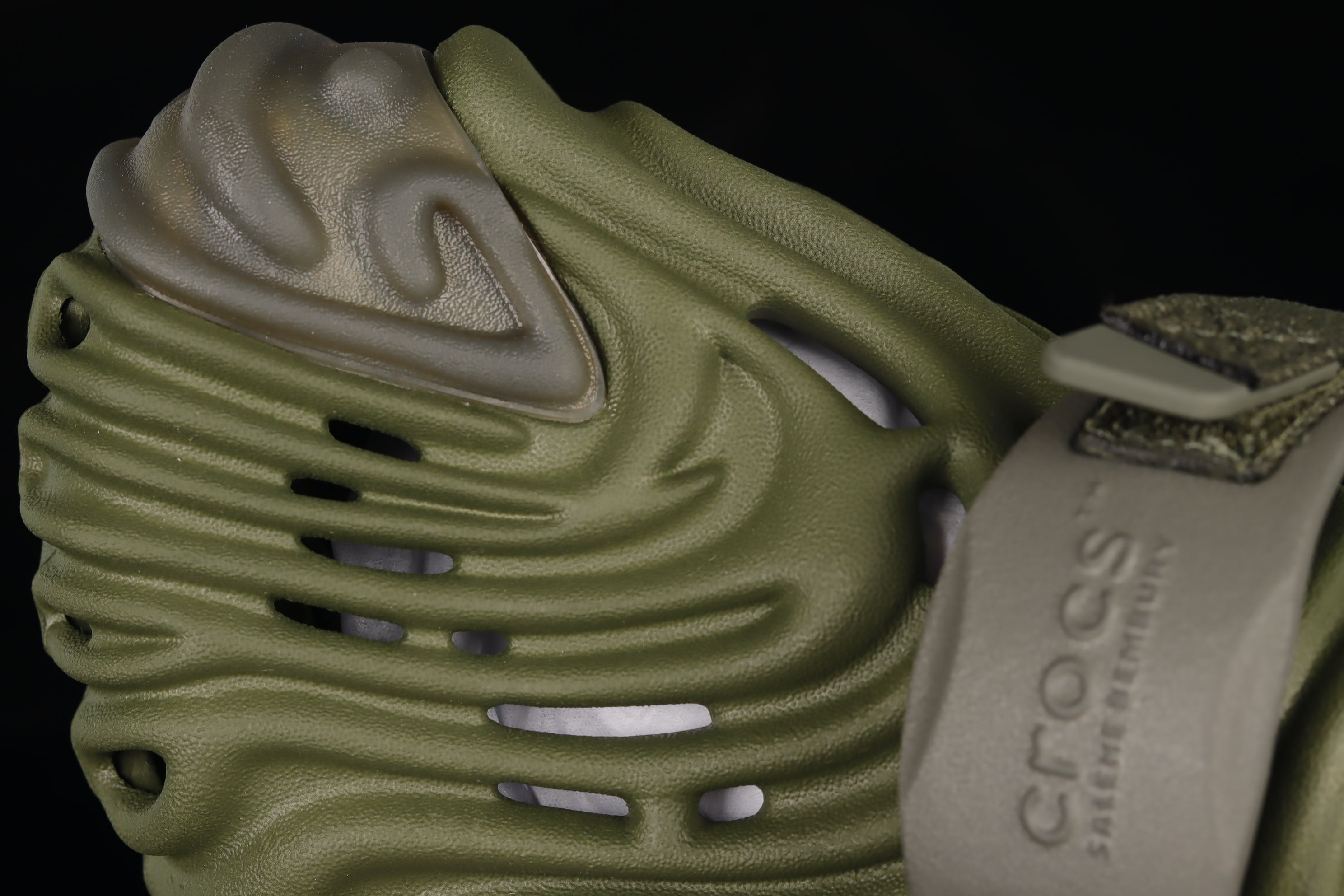 Salehe Bembury X Pollex Clog - Cucumber