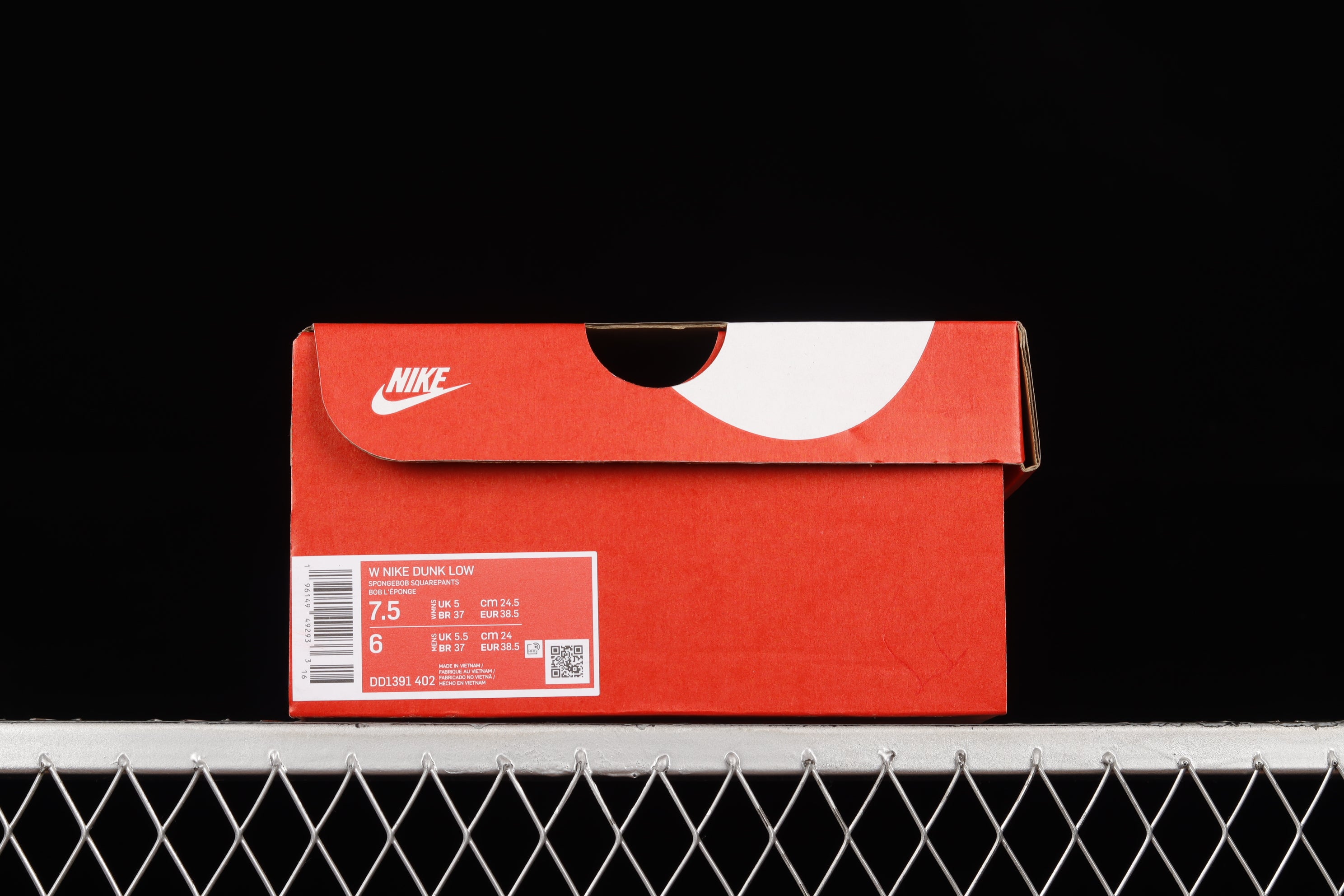 NikeMens Dunk Low - UCLA